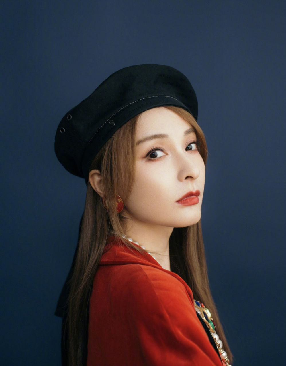 这身穿搭真的好漂亮,又是被美到的一天～#吴昕蝴蝶结小香风