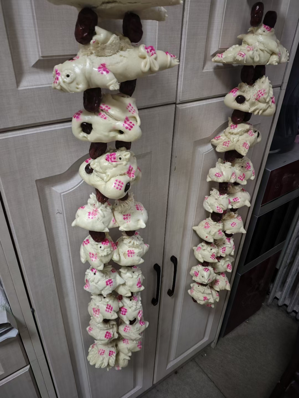 柳林清明燕燕,摊醐