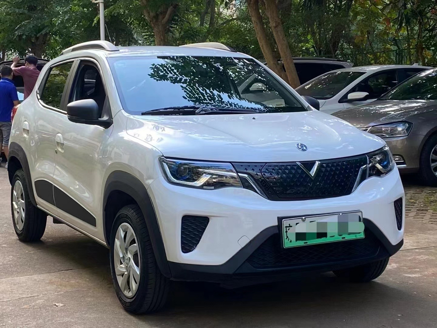 新能源车  2022年启辰e30,指导价8.