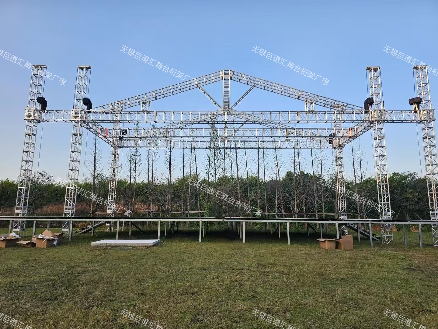 无锡巨德汇舞台桁架厂家,坚固搭建每一次精彩演出#铝合金桁架# #桁架