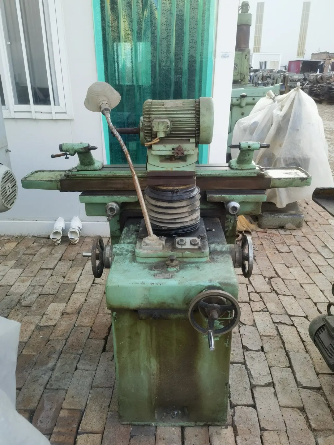 武汉mq6025a万能工具磨床