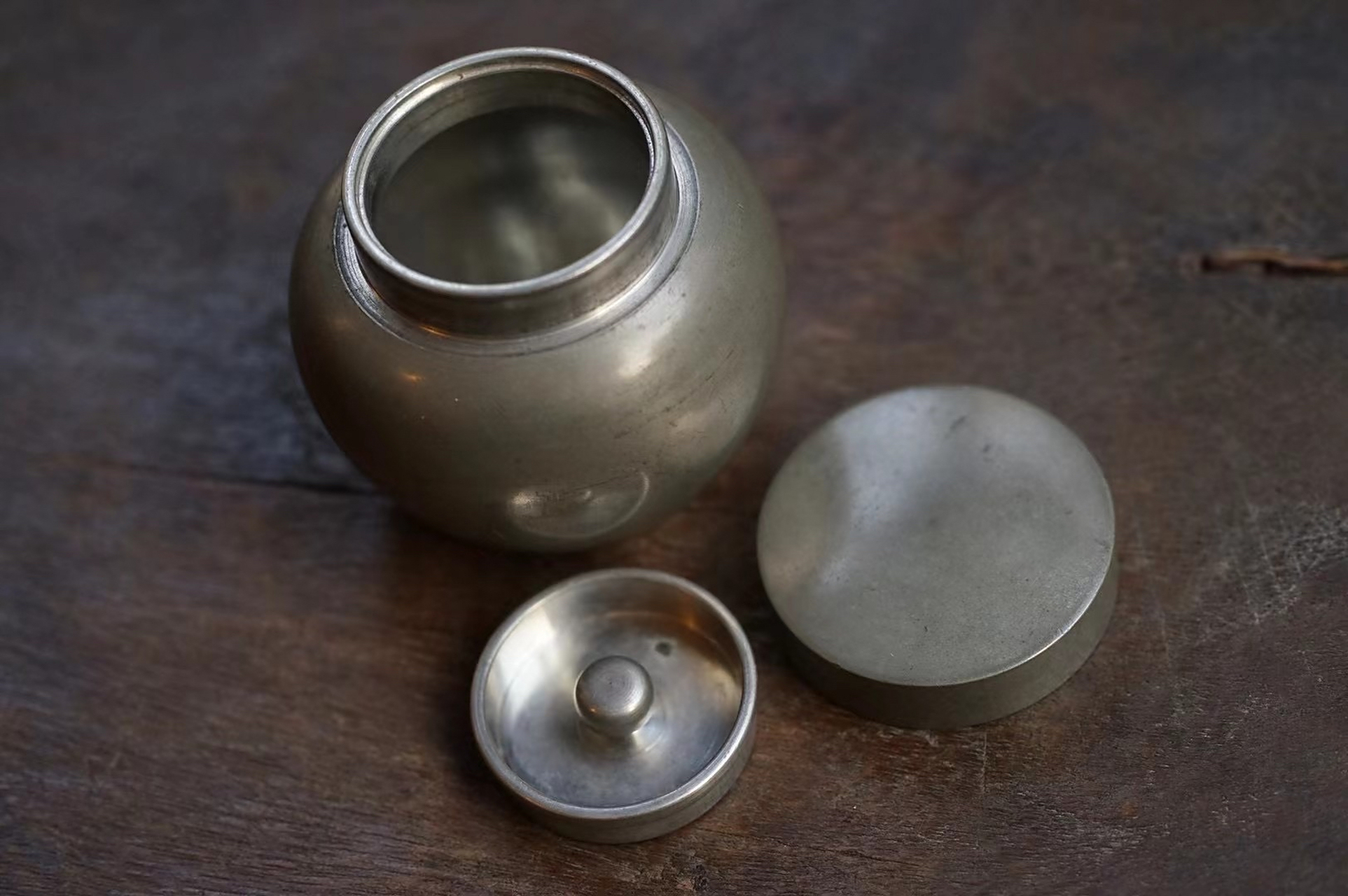 秋日生活创作季# 自己最喜欢的一个手握老锡罐[色][色][雪糕][雪糕]