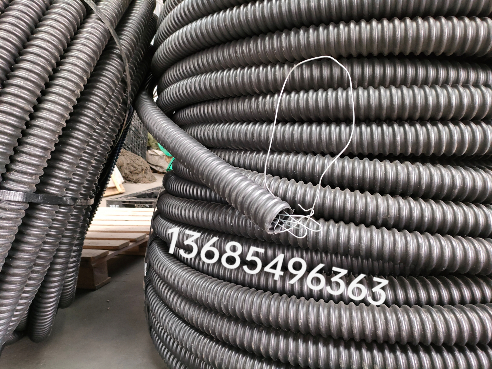 碳素波纹穿线管 电缆套管 碳素波纹管