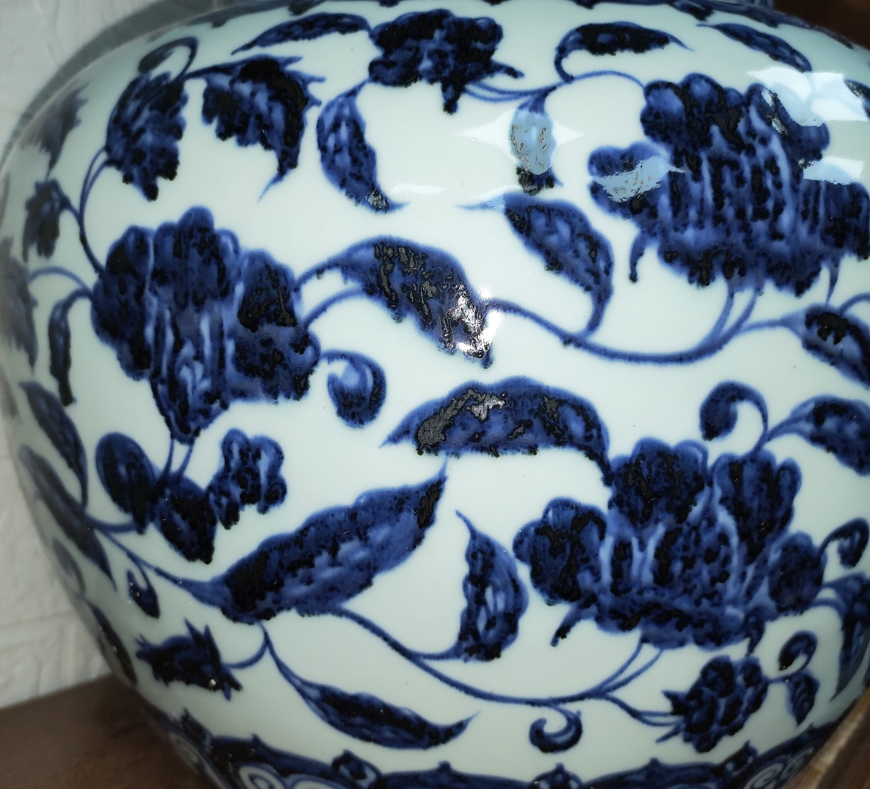 是无苏麻离青料的蓝色图片苏麻离青晕散图片铁锈斑真假图片宣德 青花