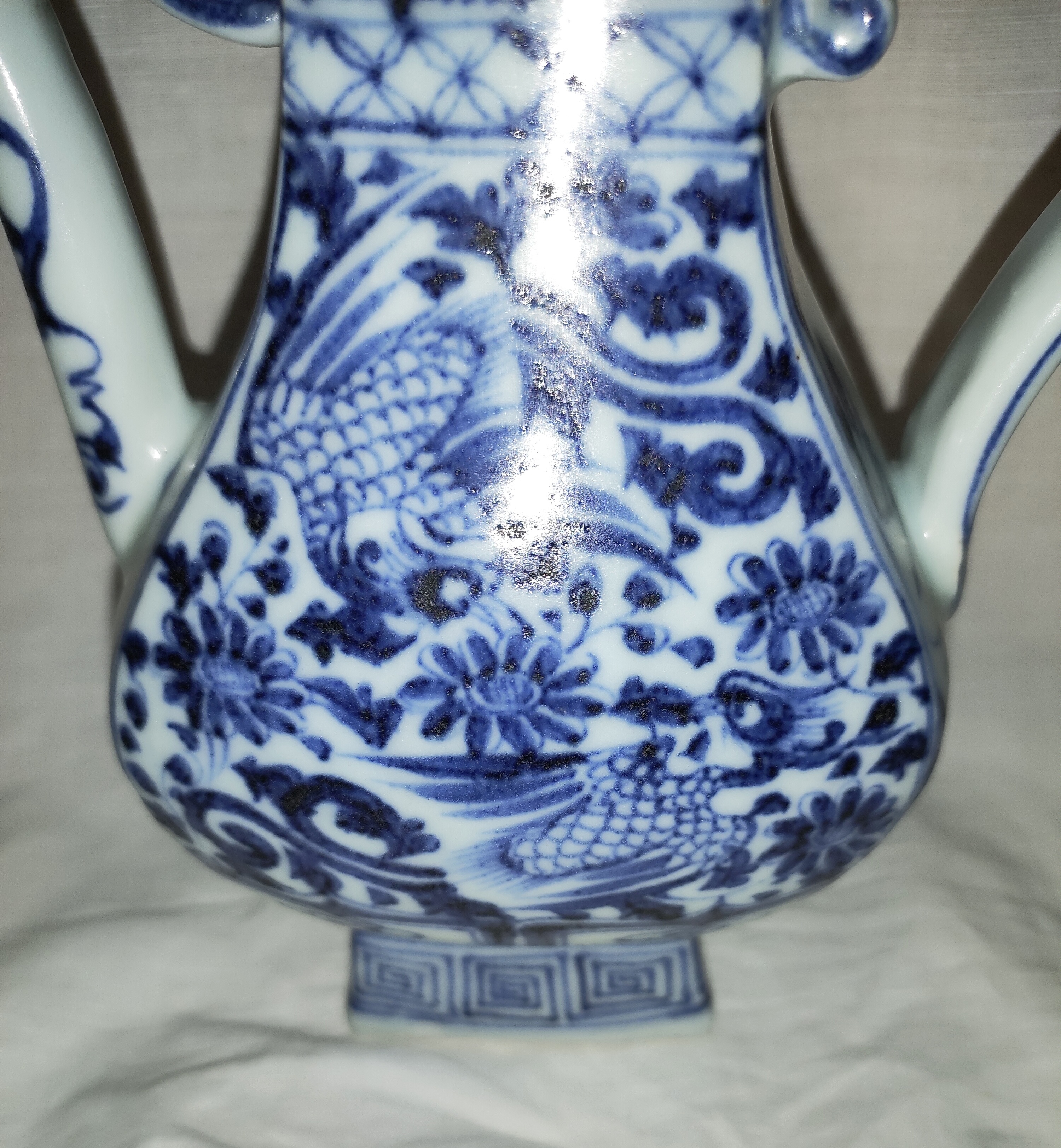 元青花凤凰穿花扁菊纹方形扁壶,扁方形小酒壶,器型美观精致,高十几