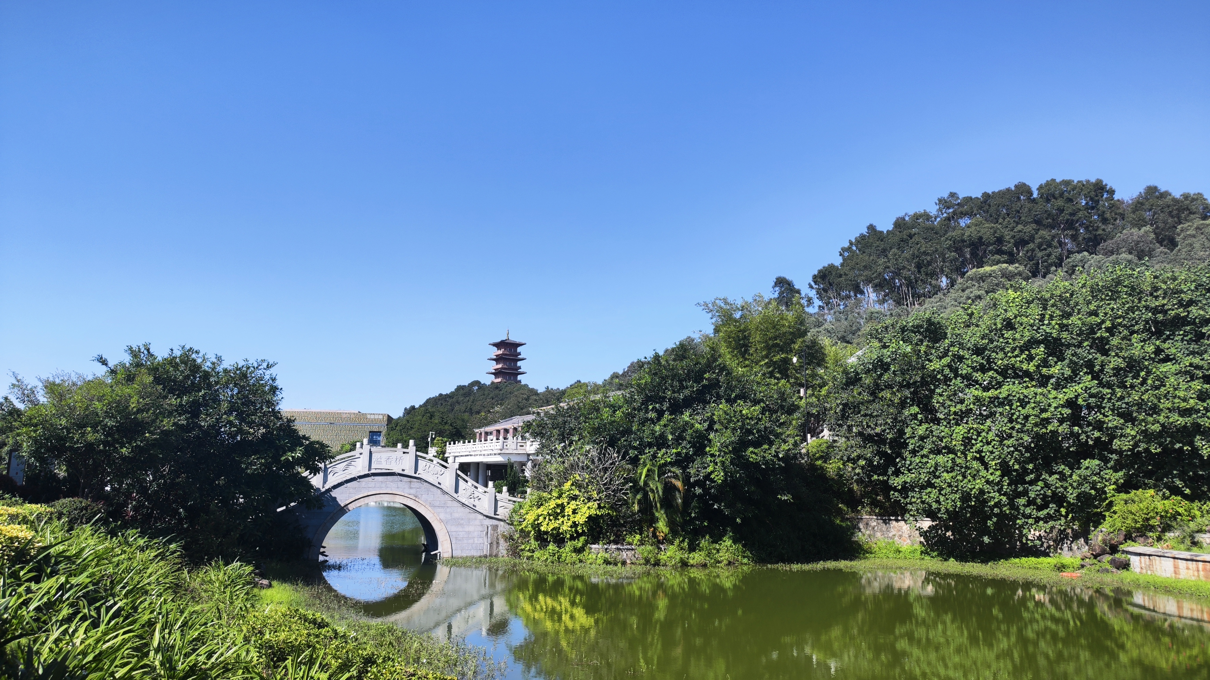 沉香博物馆,寮步文化馆风景点,周边有香市影视城,香市动物园等景区