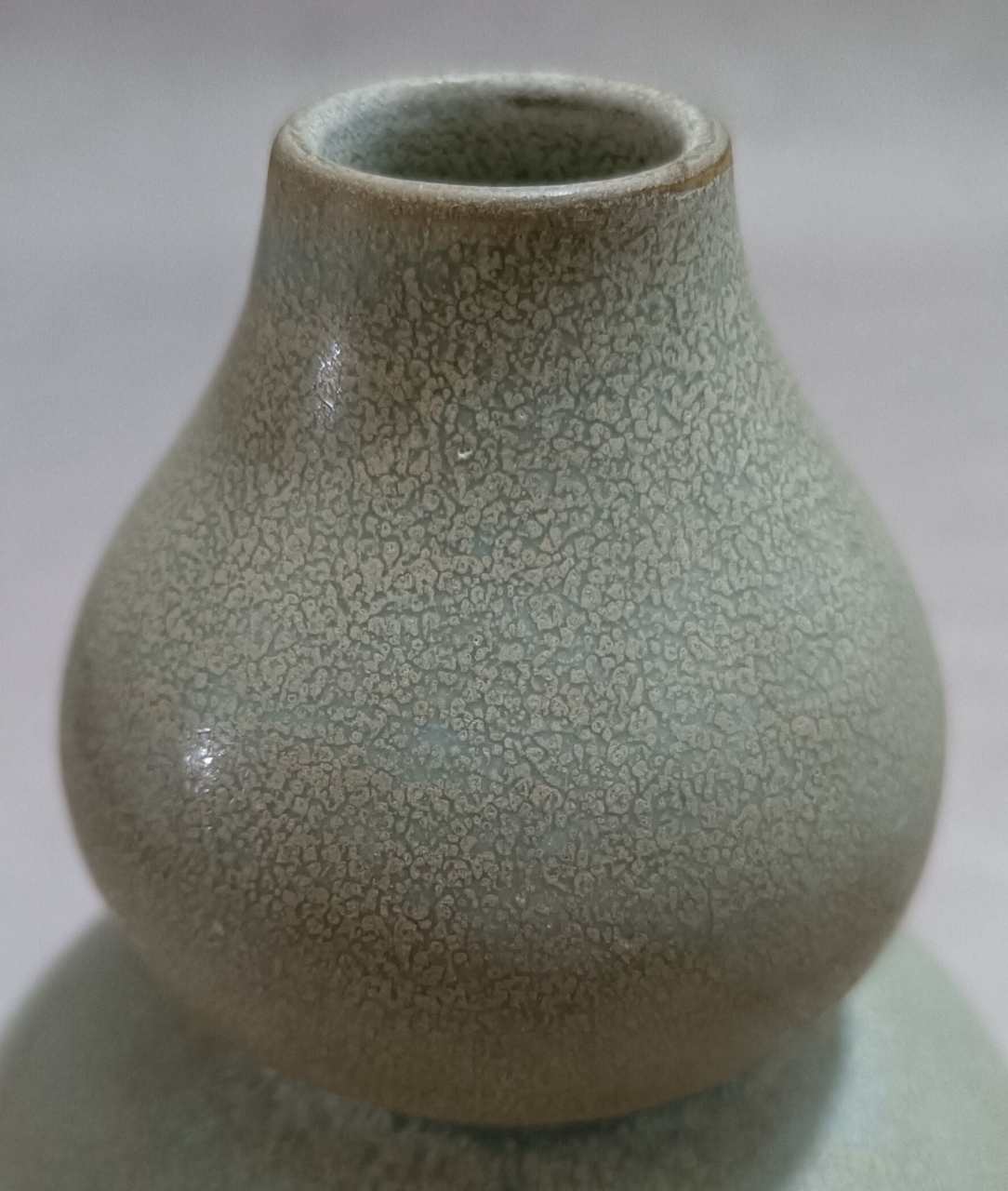 汝窑天青釉葫芦瓶.请大家欣赏.