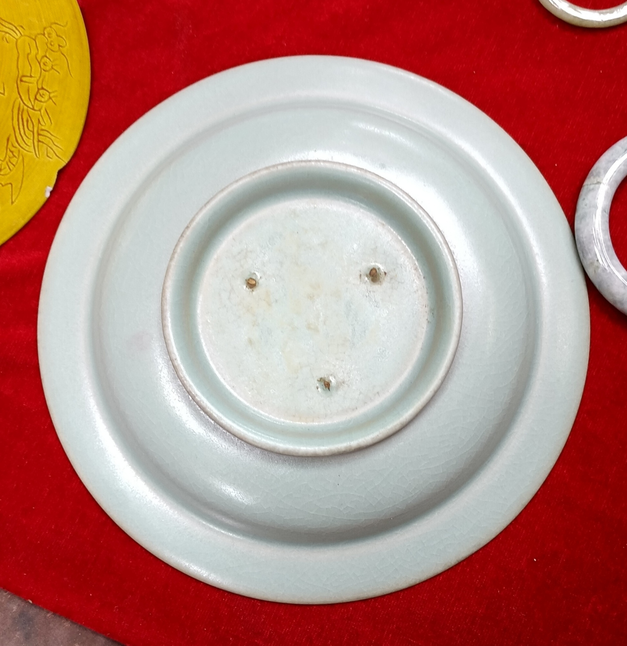 汝窑天青釉折沿盘奉华款新仿品.请大家欣赏.