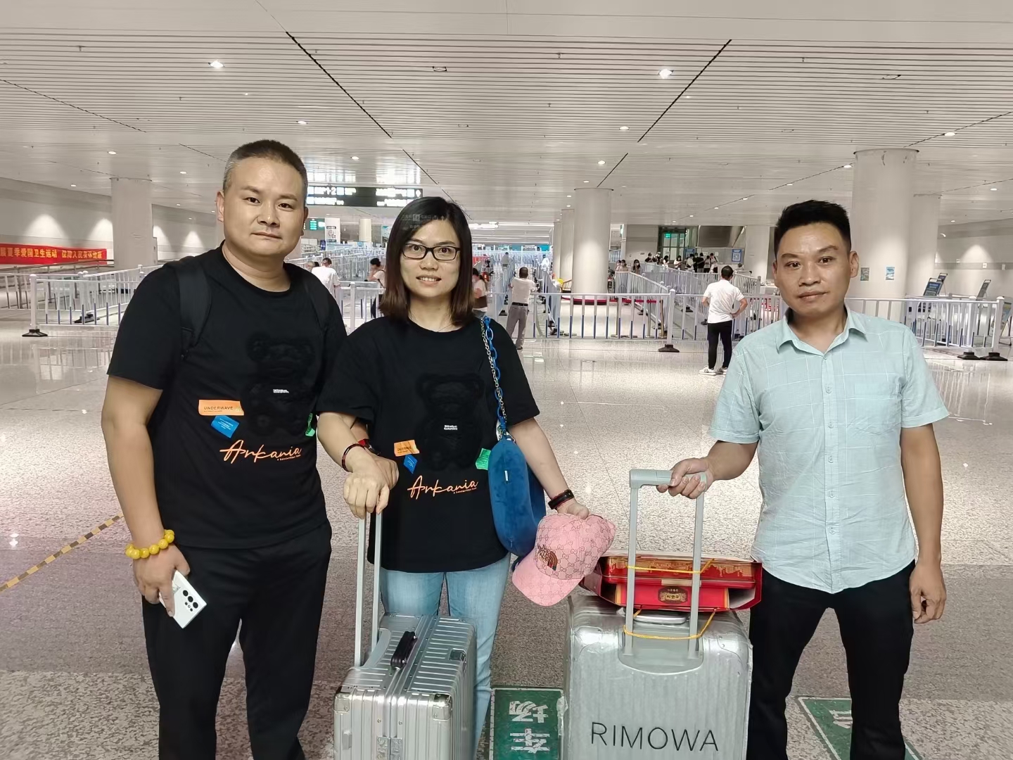 金榔头创始人兼法人许锋董事长和万总裁结束广州之行,立马飞抵赣州