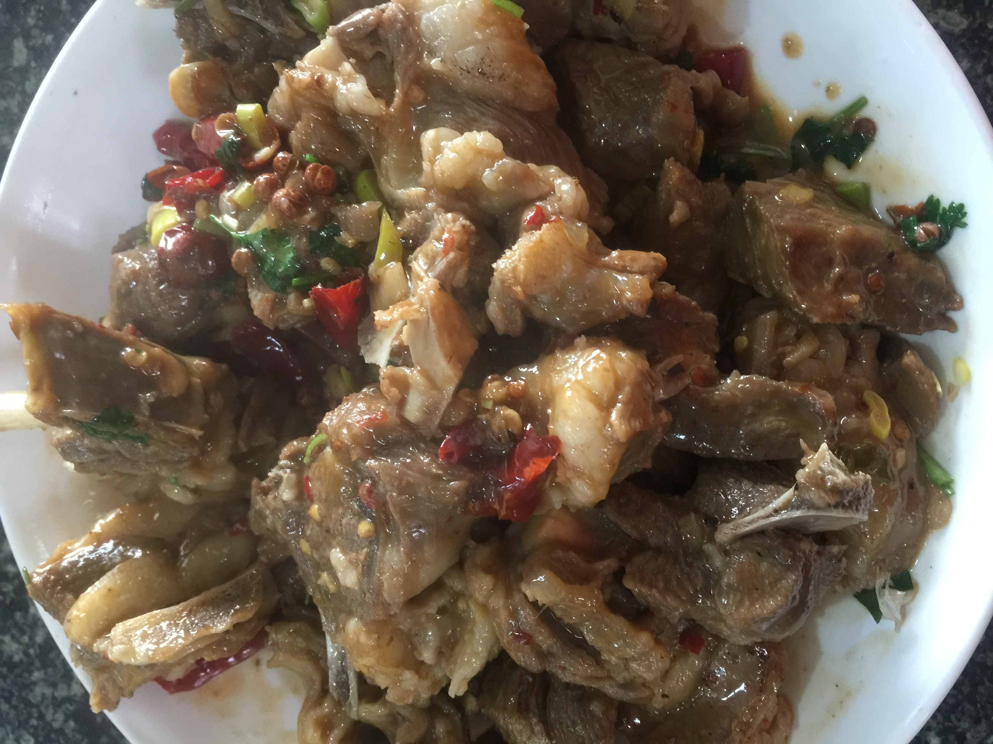 一样的羊肉不一样的做法呈现给你不一样的味道,有一种美味 是醋香和肉