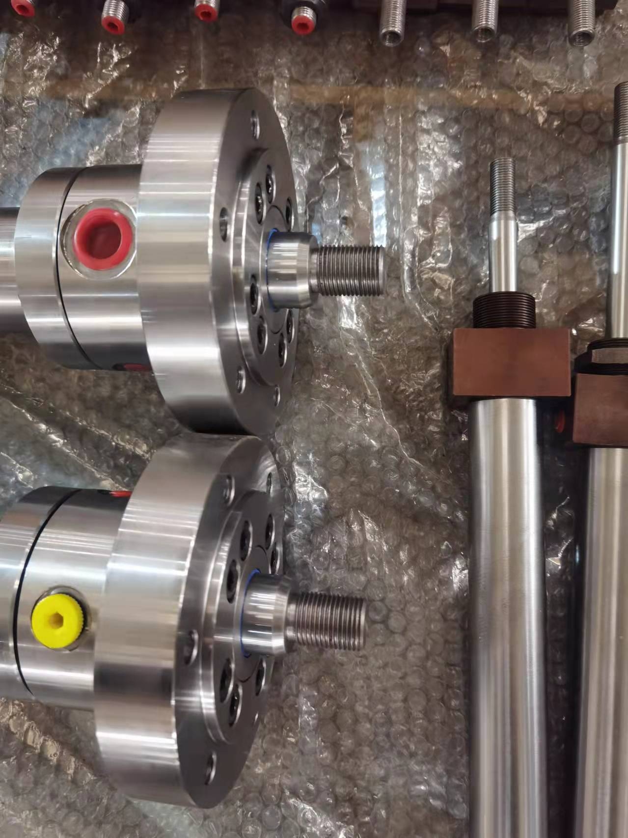 鹏友工程咨询获得步进组织升降液压缸液压操控体系及办法专利