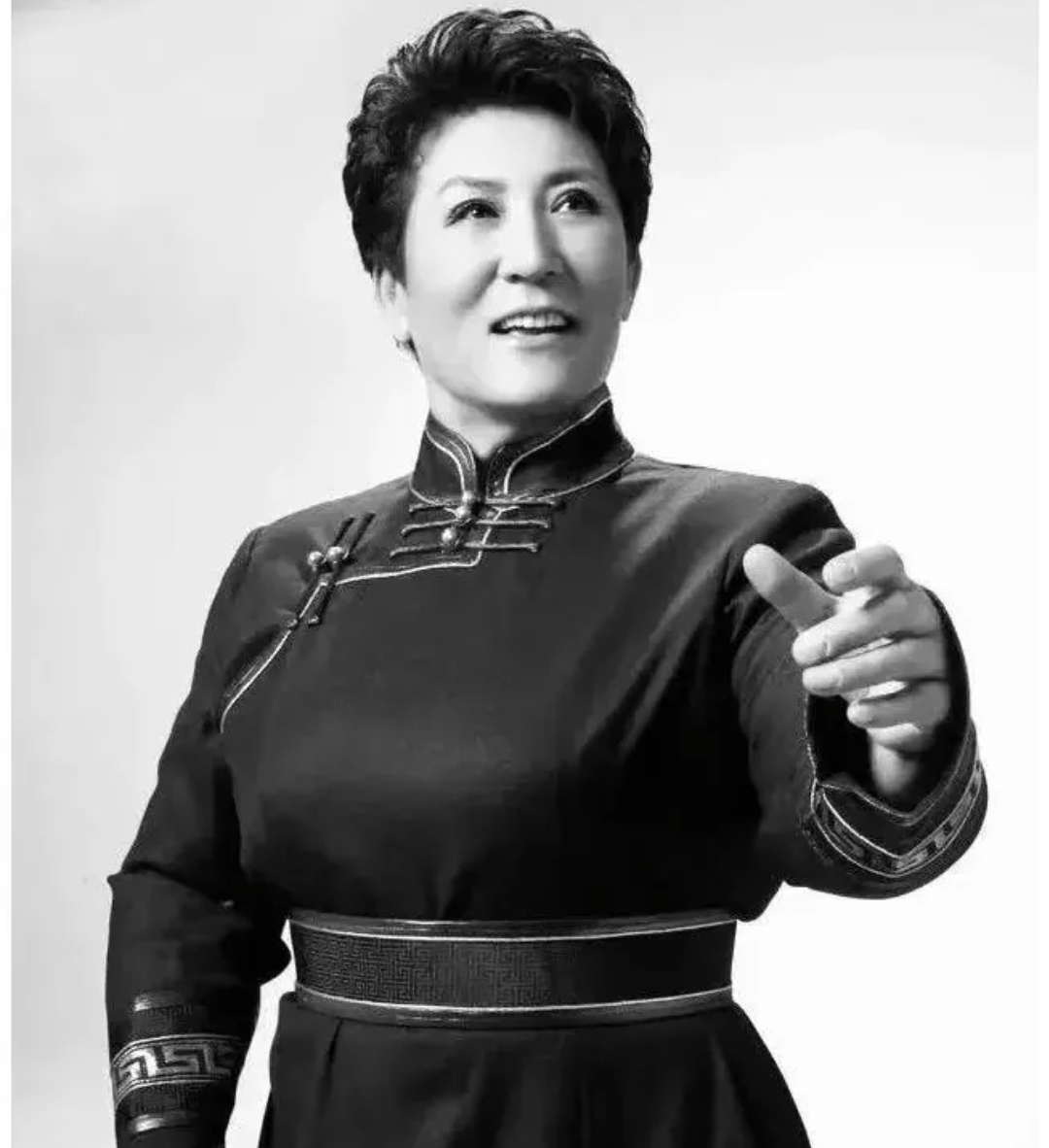 著名歌唱家德德玛老师去世!