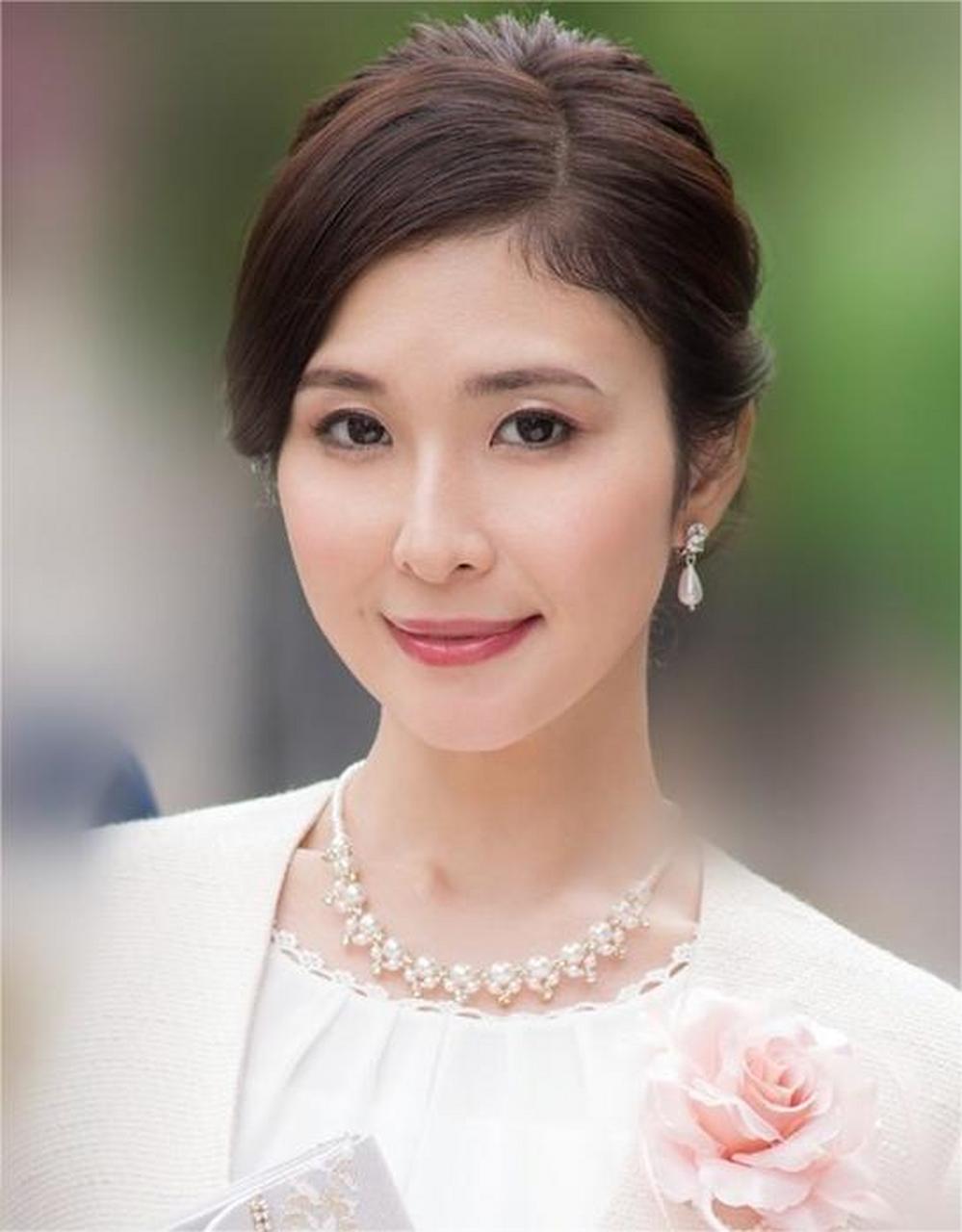 三十九枪之米仓穗香 身材80分 演技100加 颜值80分 生辰1984