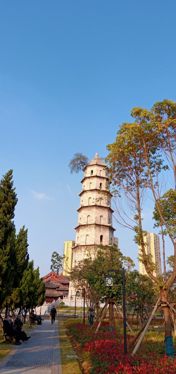 黄州宝塔公园安国寺景区,施工多年还没收尾