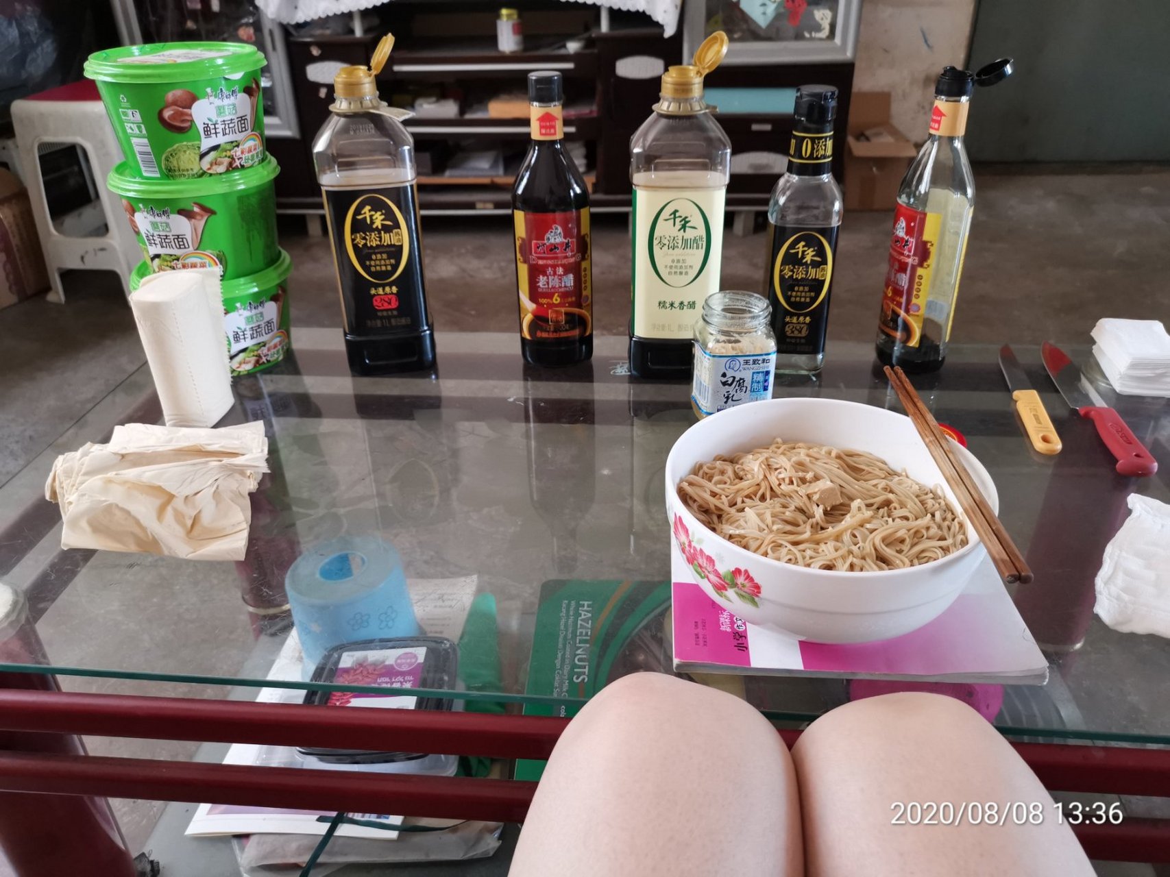 肚腹滿漲,不舒服,還是堅持吃乾淨麪條,補充能量.