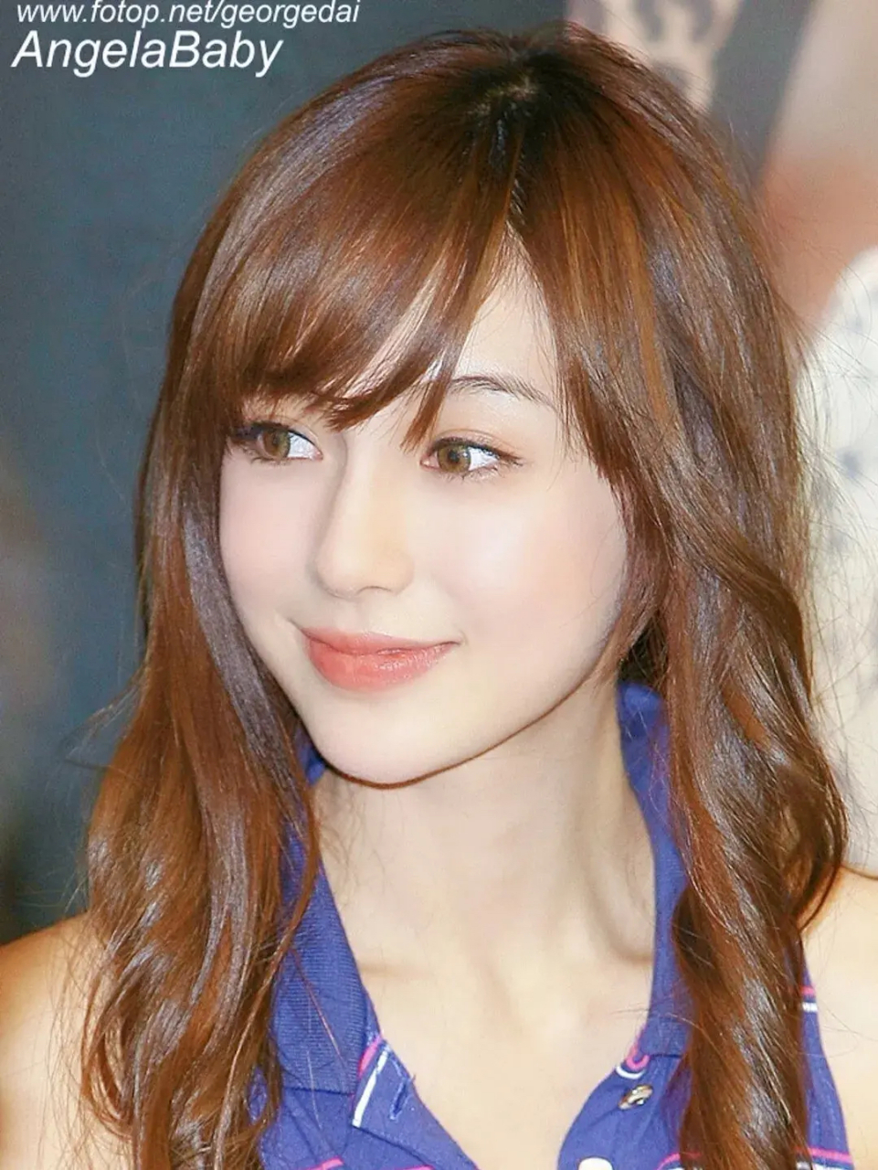 angelababy嫩模时期的颜值,真的堪称巅峰状态,所以为什么香港同期这么