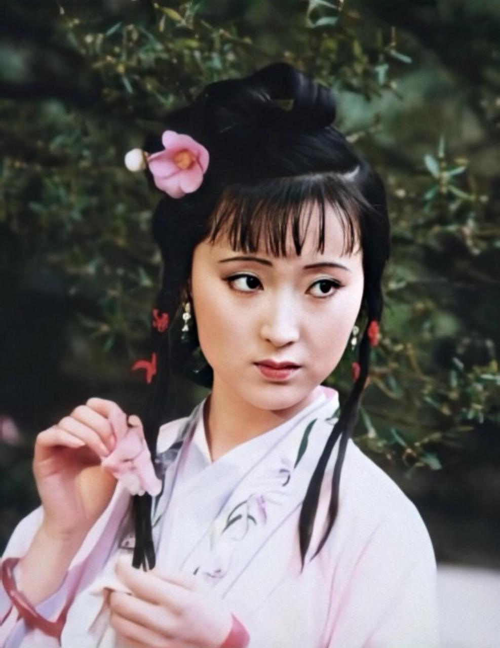 从我个人的观察和了解中,我认为有以下几个方面是观众普遍喜欢的.