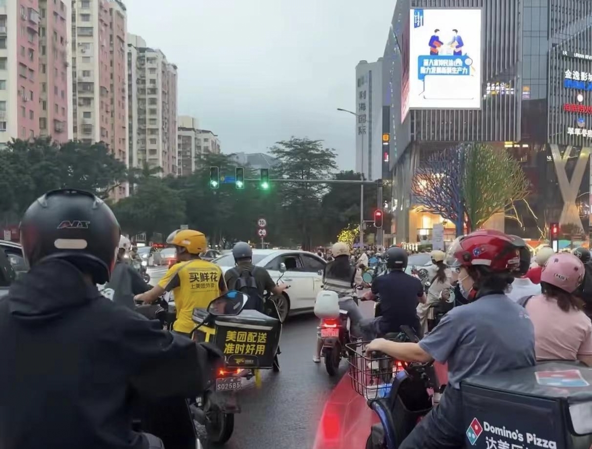 郑州电动车大军图片