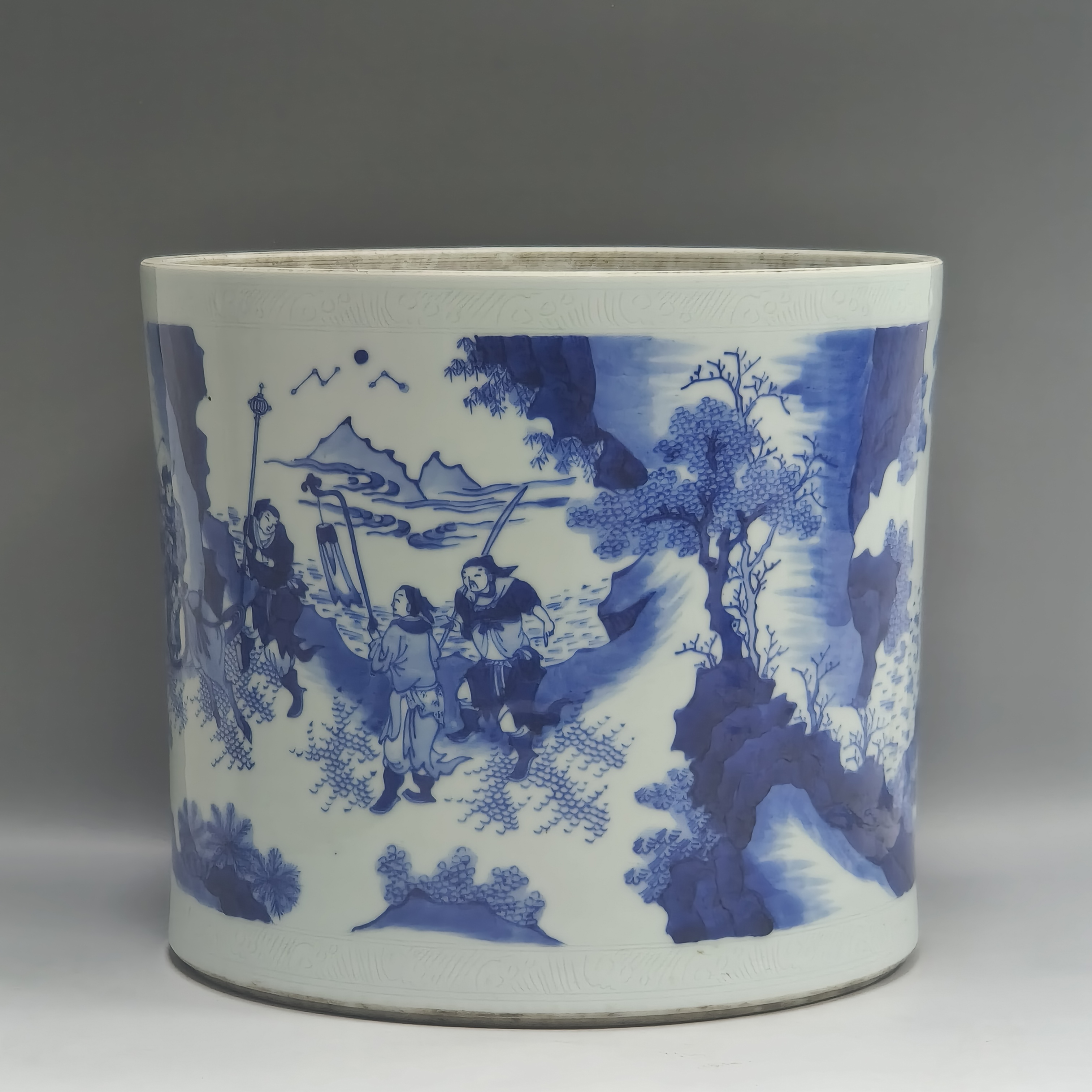 明崇祯  青花人物故事图纹大笔海 明末清初时期景德镇窑业制作展现出