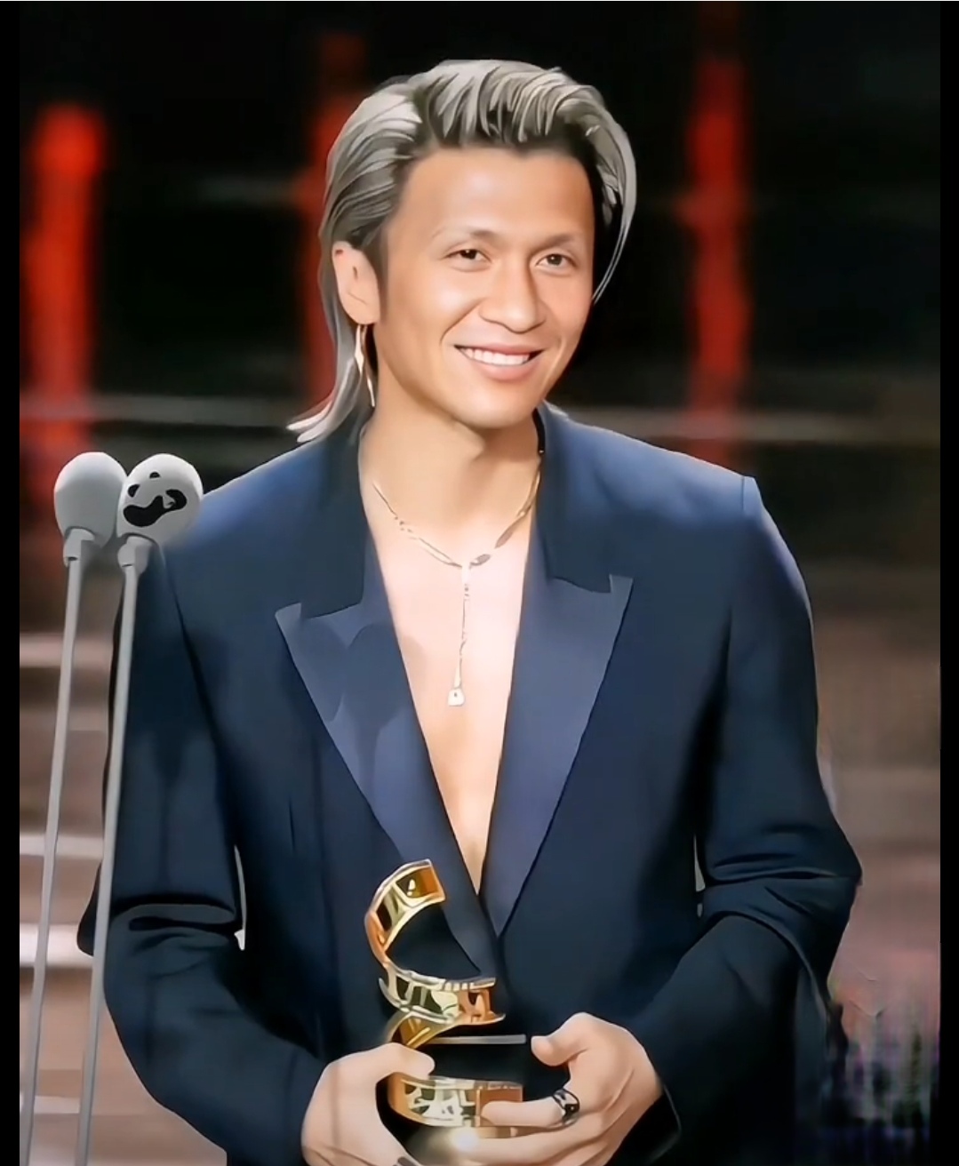 宋小宝ai谢霆锋,你别说,你还真别说,这不妥妥一男神吗?