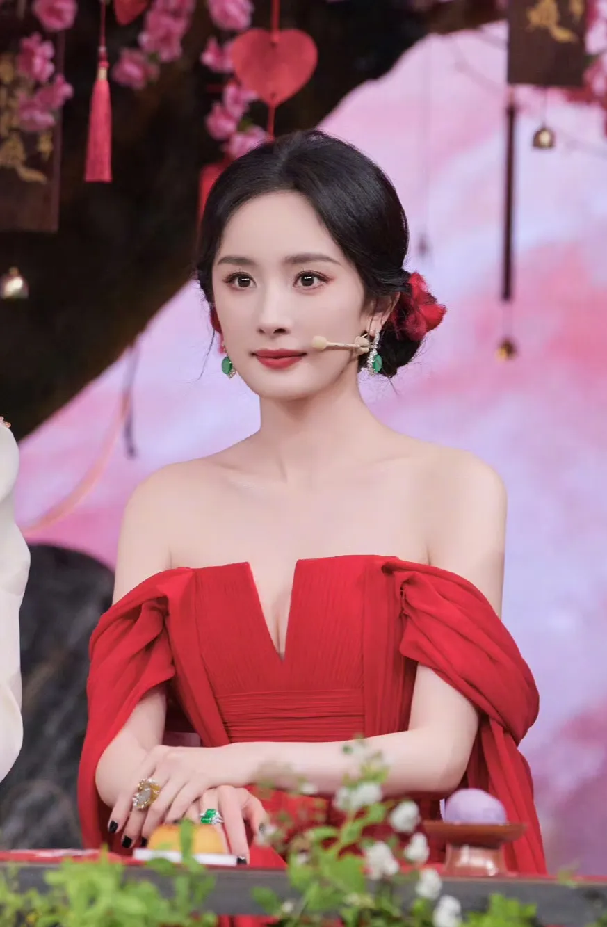 魏大勋是易胖体质,他时刻在控制饮食.  2.