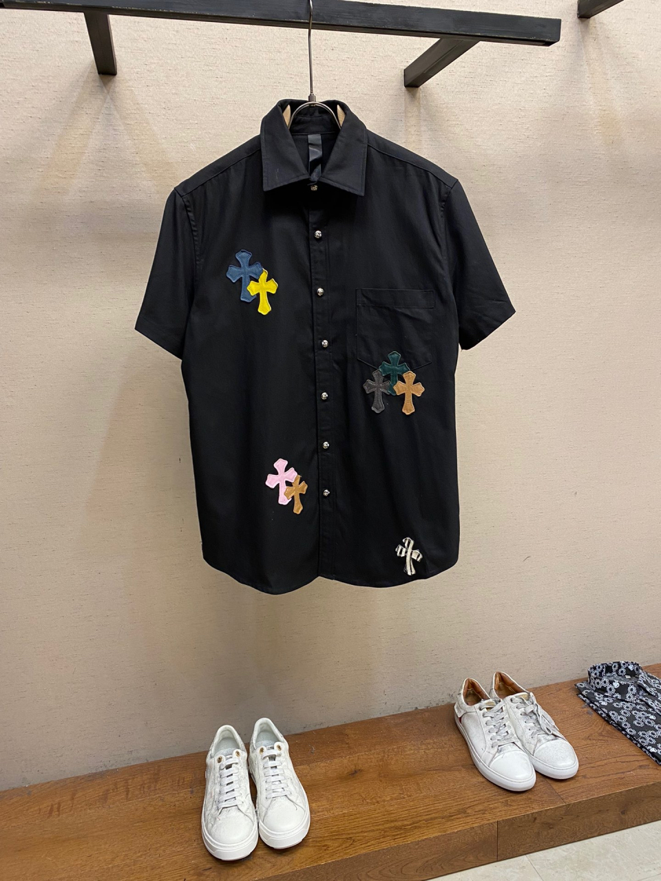 日常穿搭#克罗心短袖衬衫设计潮流范儿十足,上身非常大气上档次.