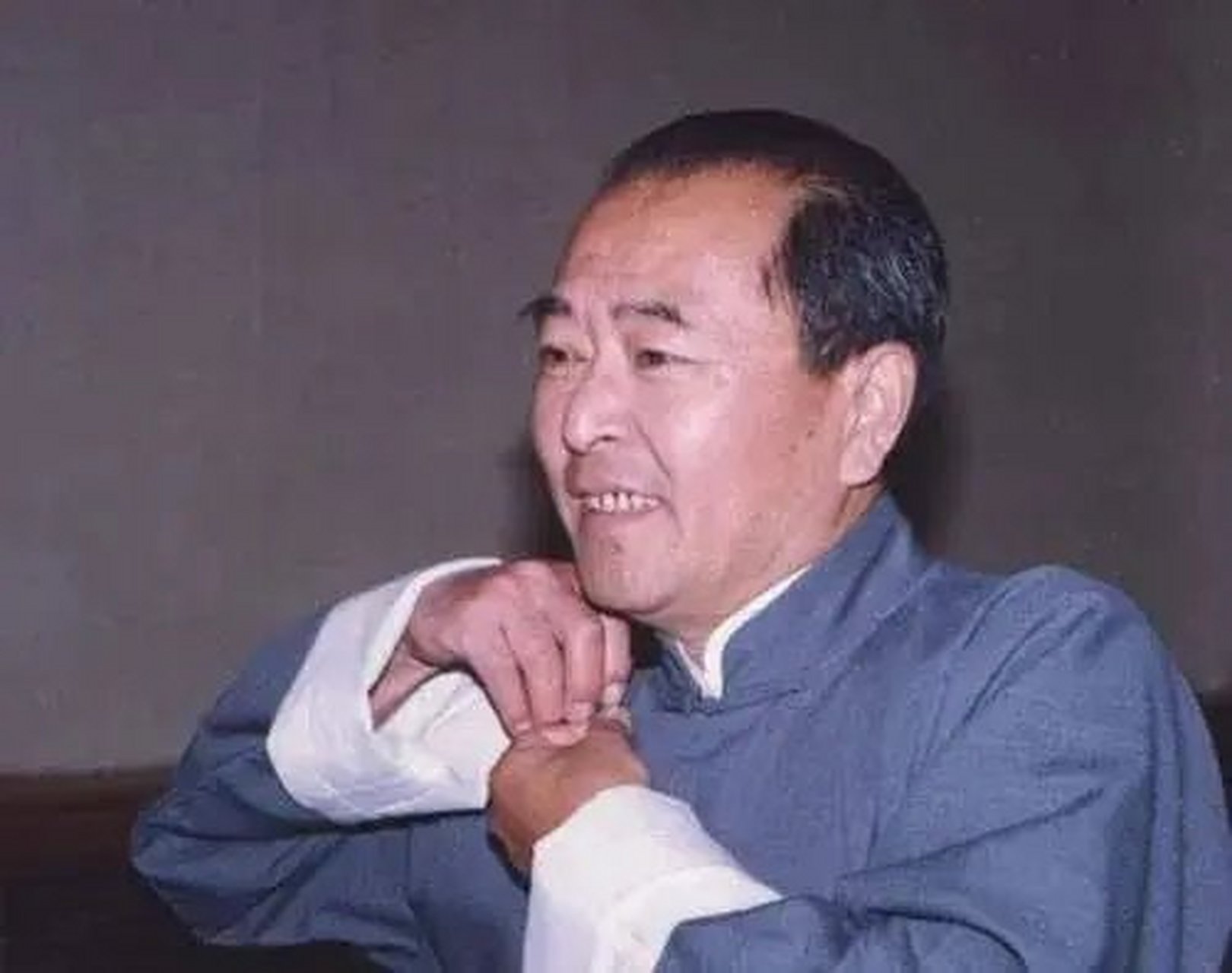 涓流计划# 王铁成,本名王铁城,生于兵荒马乱的1936年,是土生土长道舷