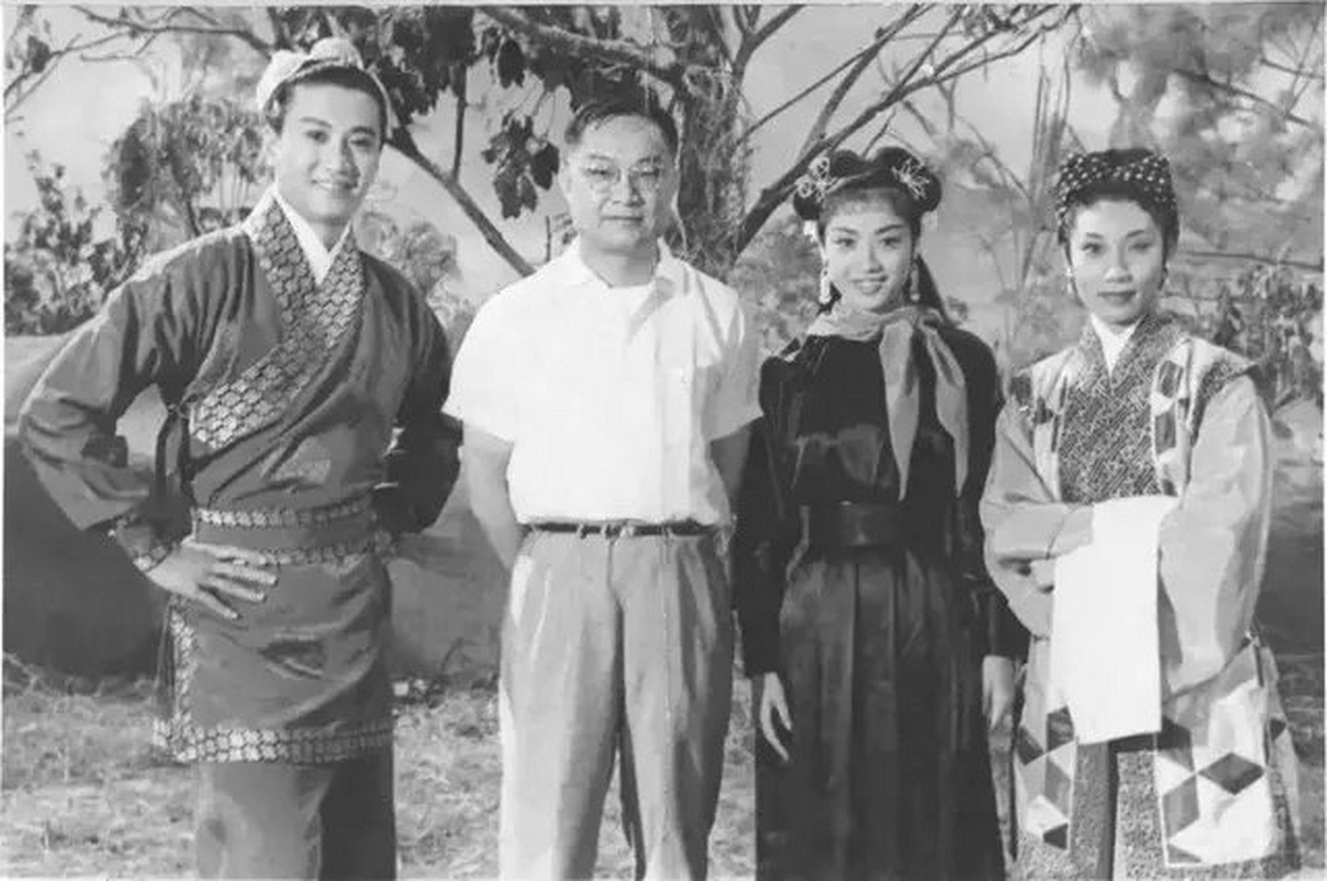 动态贡献者奖励计划# 1955年谢贤拍摄电影《胭脂虎》,凭借出色的诚噜