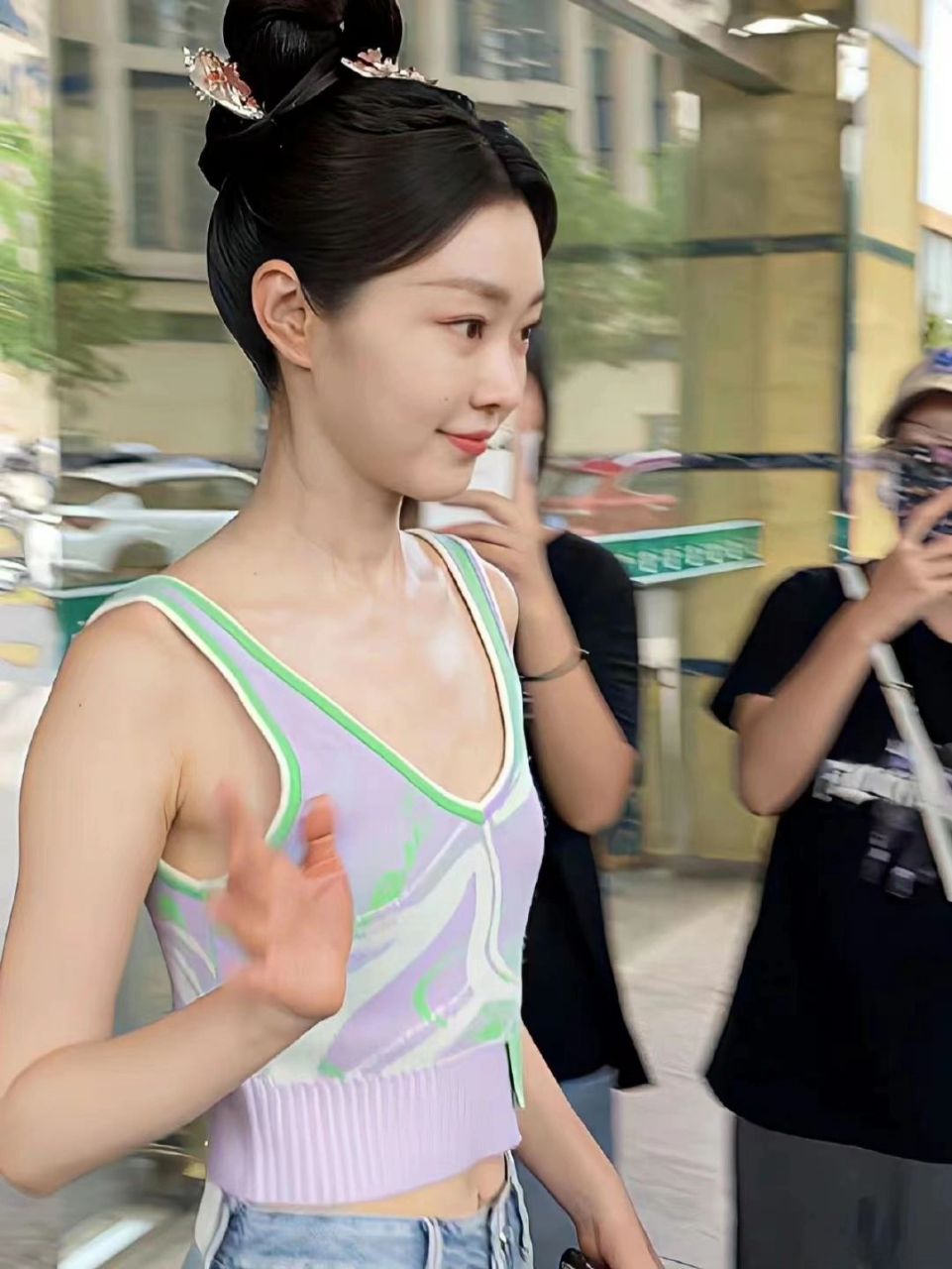 宋轶如果戴口罩,这小身板看起来就是一高中生啊[期待]