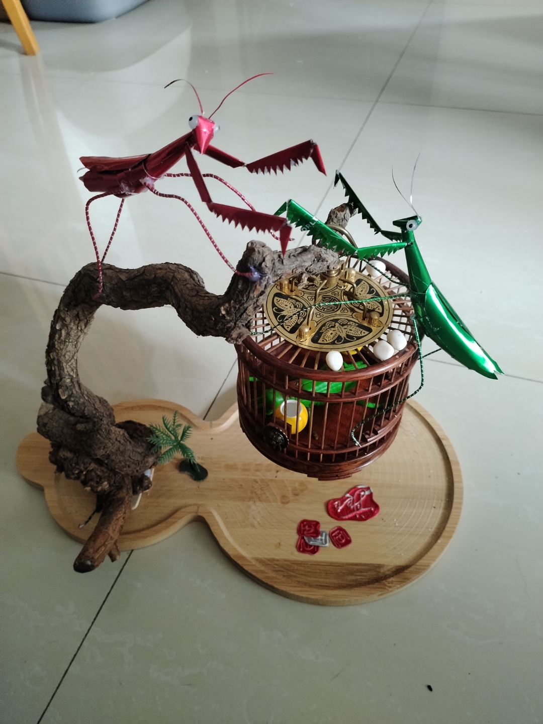 易拉罐浮雕作品