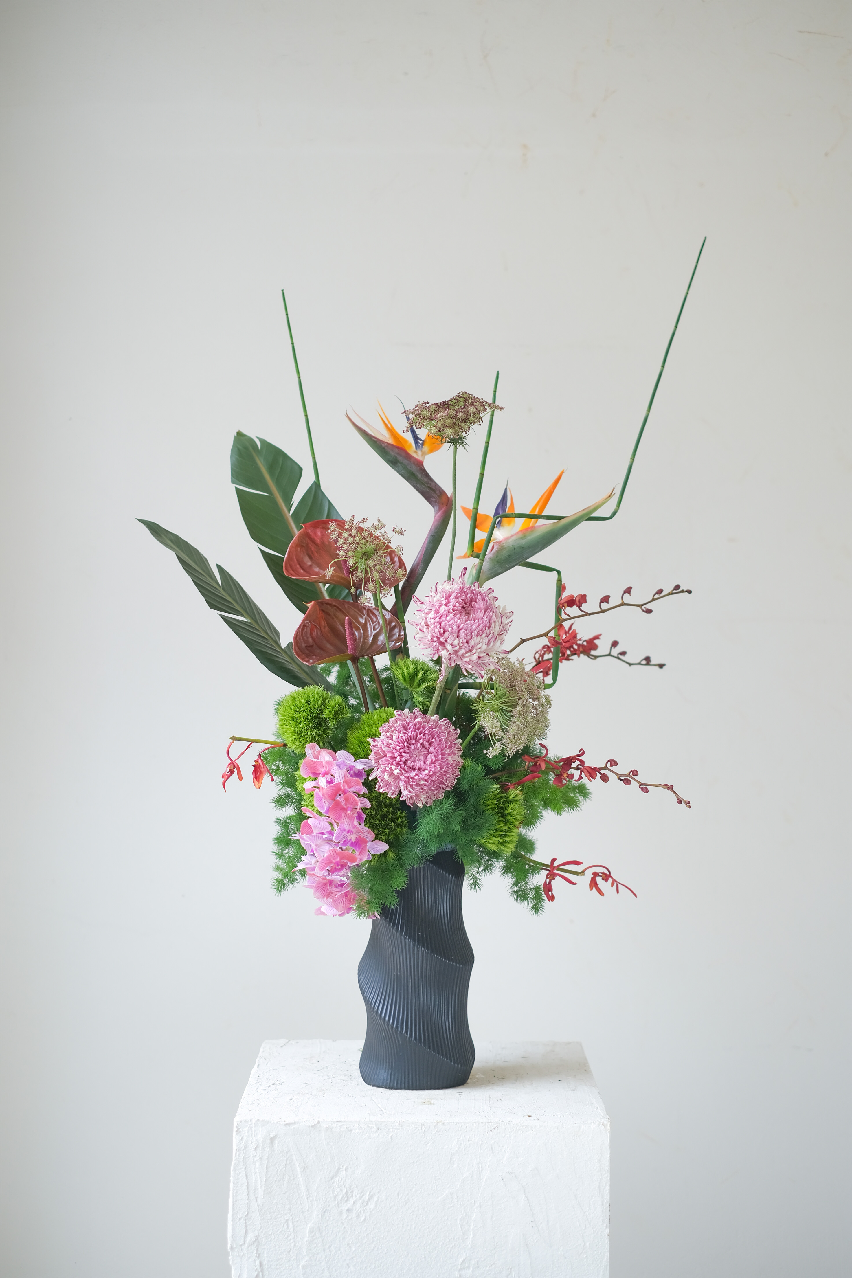 插花课程花艺插花不仅是一种花艺技能,更是一种审美和修养的体现.