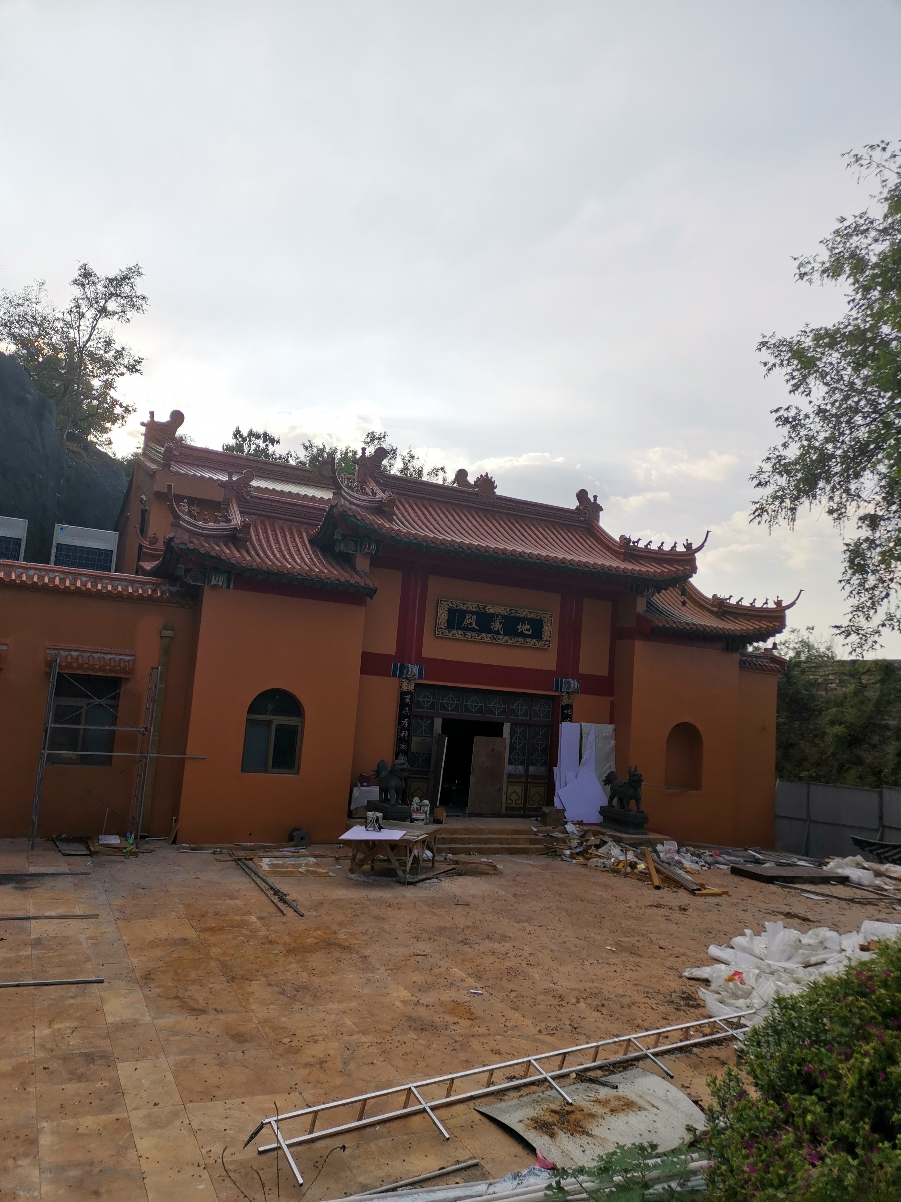 间歇性短暂性精神障碍?这是什么解释?宋江吗?