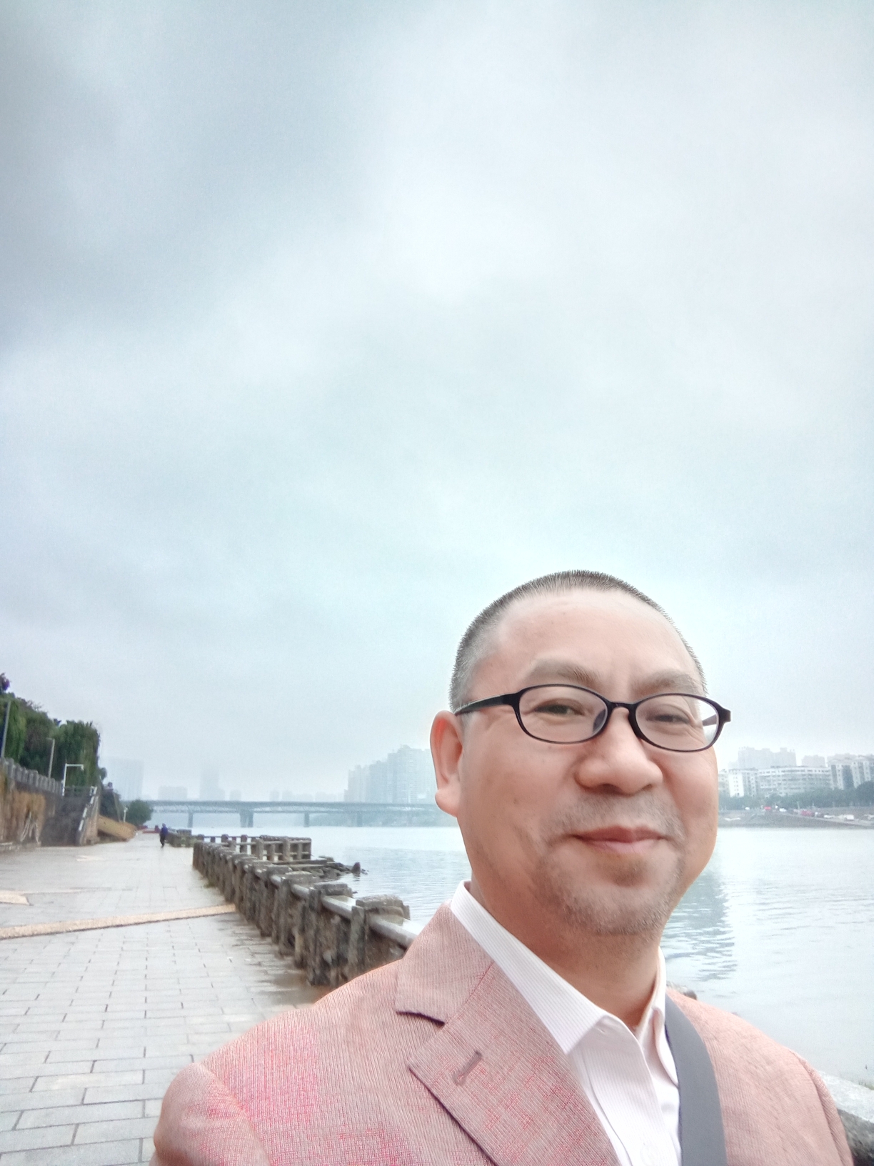 大约10点钟左右到!