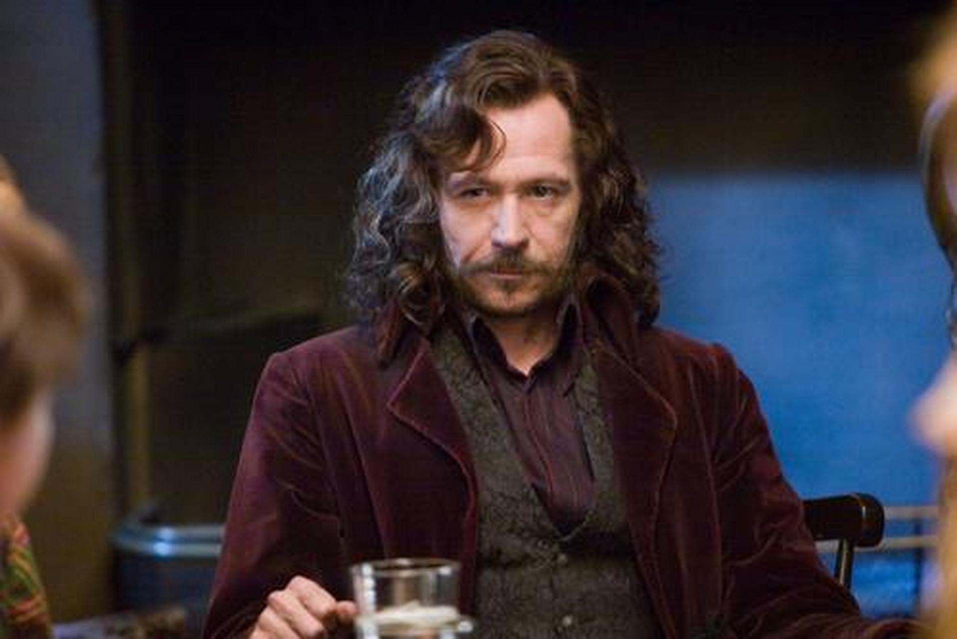 sirius black,小天狼星布莱克 小天狼星布莱克出生于纯血统家族,一