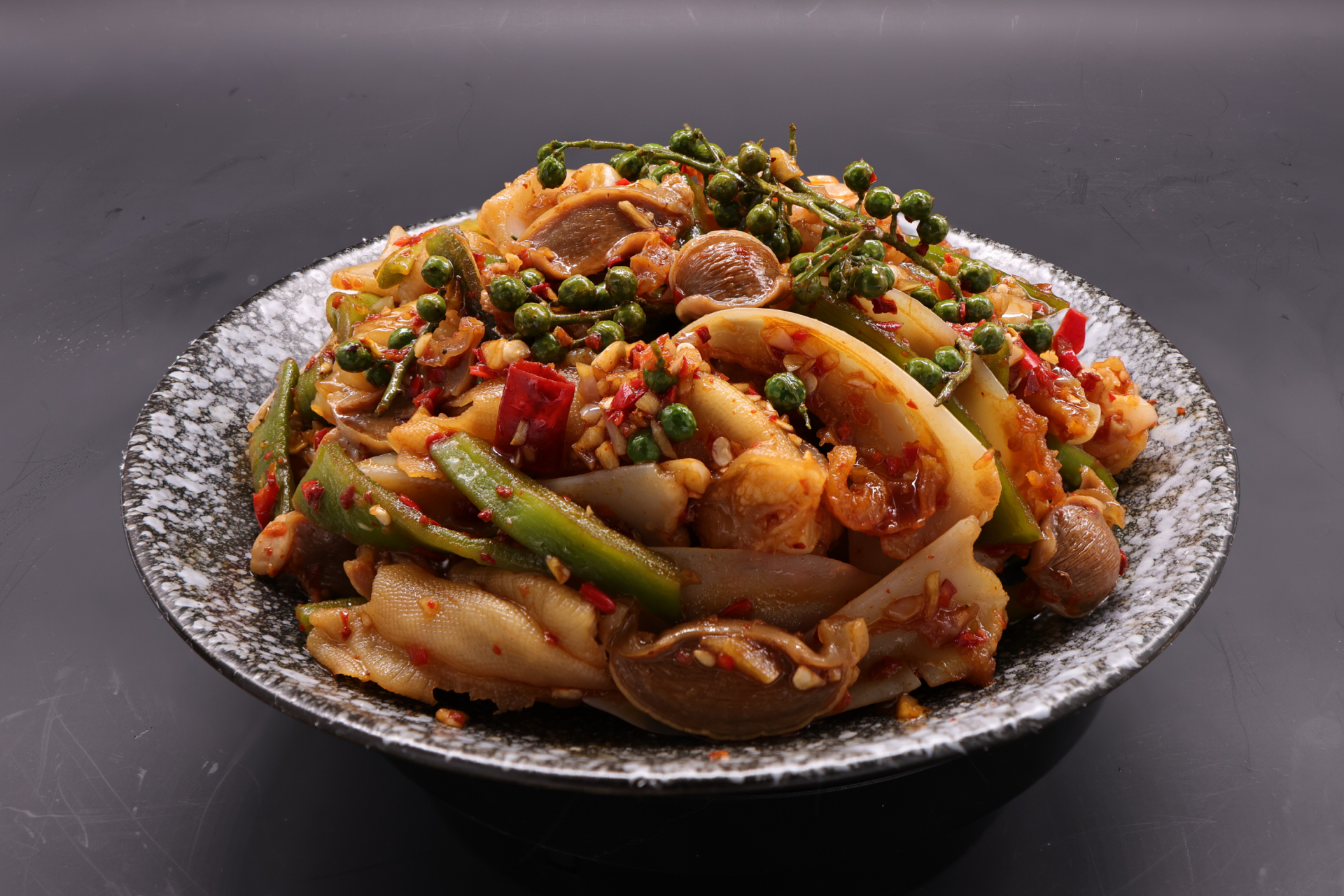 网红美食分享# 椒麻大杂烩,我愿称它为最神秘的网红美食,其中包括