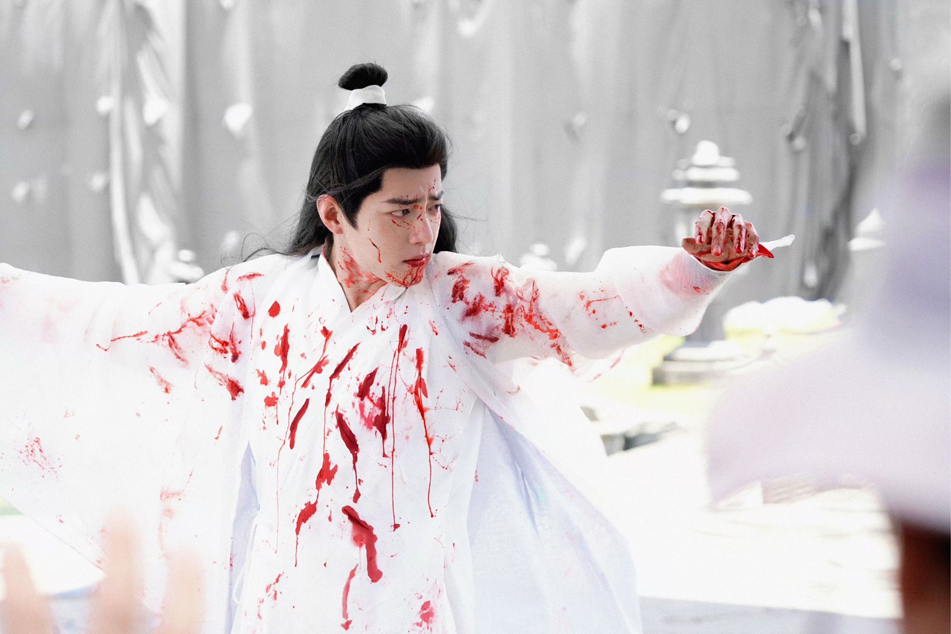 战损妆看着就很痛 #玉骨遥# #肖战# #肖战时影