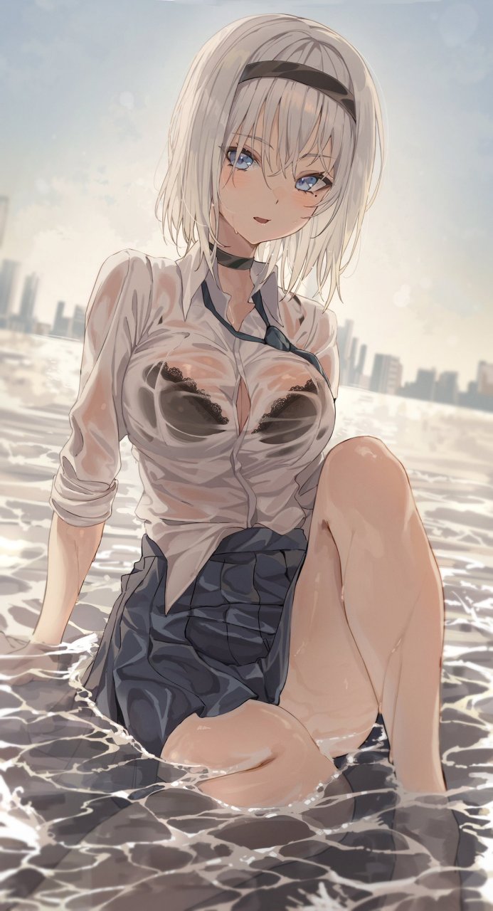 二次元# 在海边玩水的jk,全身都淋湿了啊