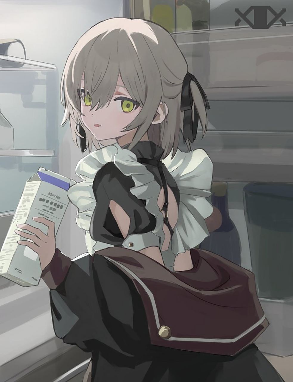 二次元# 喝牛奶的女仆