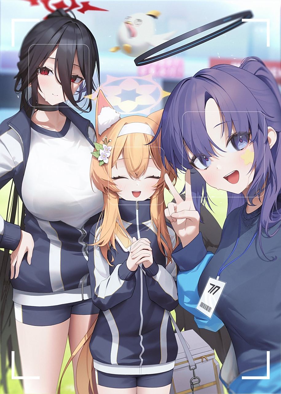 运动服少女 画师:アヤ