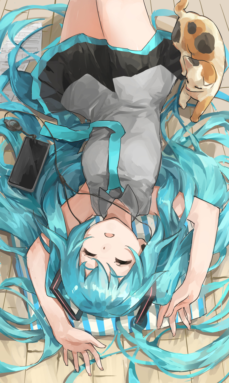 二次元# 躺在地板上睡觉的初音未来