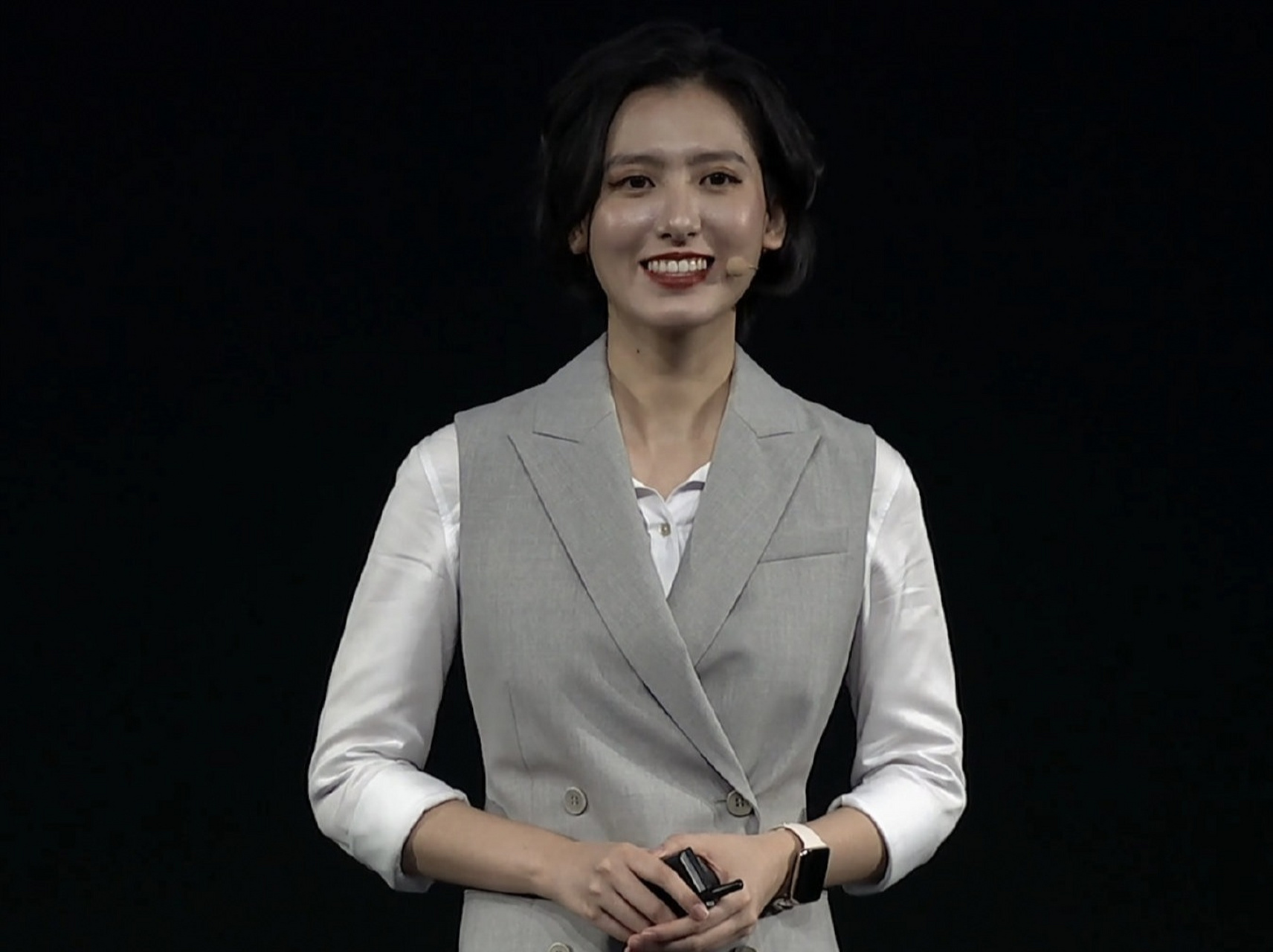 oppo的女产品经理莫妮卡,有没有想去oppo上班?