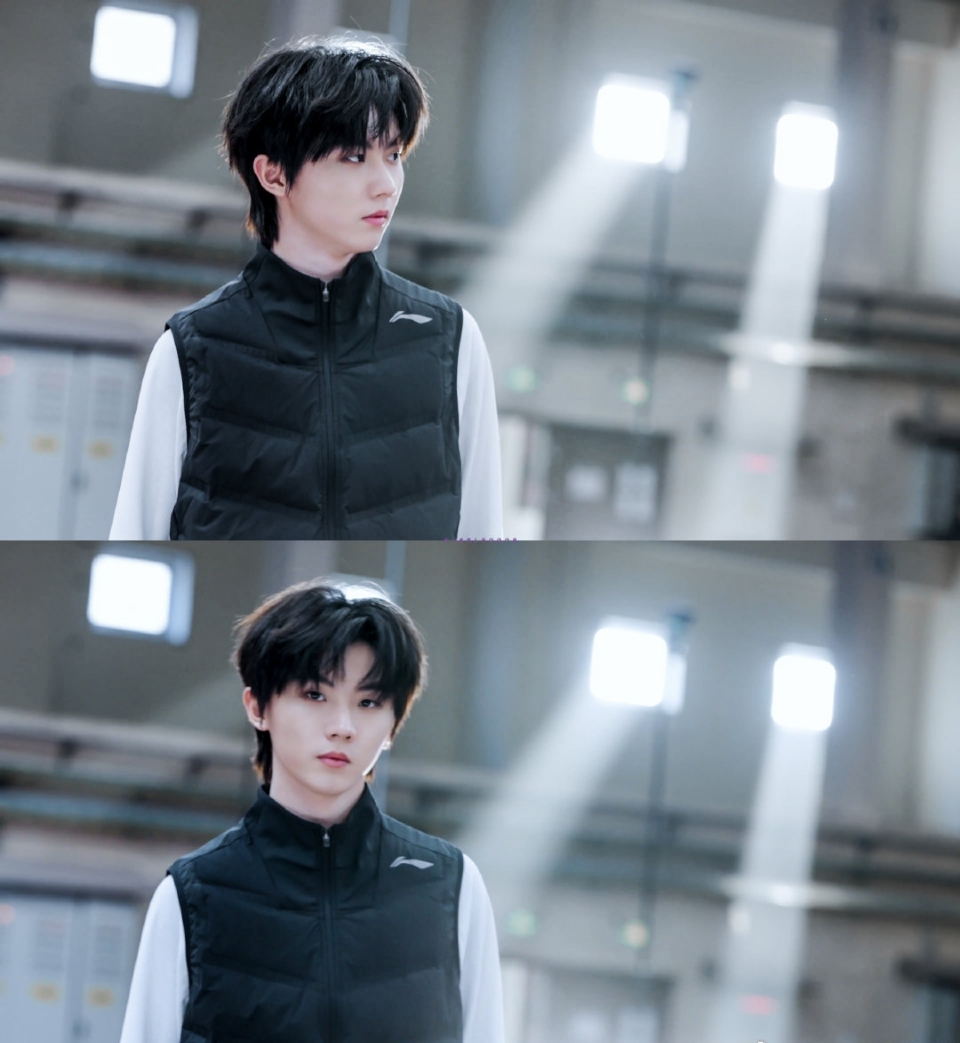 马嘉祺# 从籍籍无名到万丈光芒,没有一步是好走的路