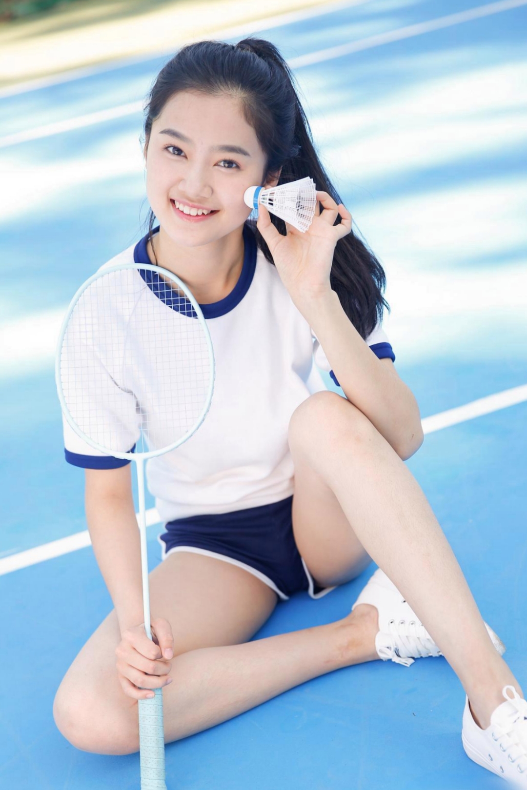 北体校花逆天朝天蹬写真图片15岁女孩体操运动员滑校服校园泳装少女