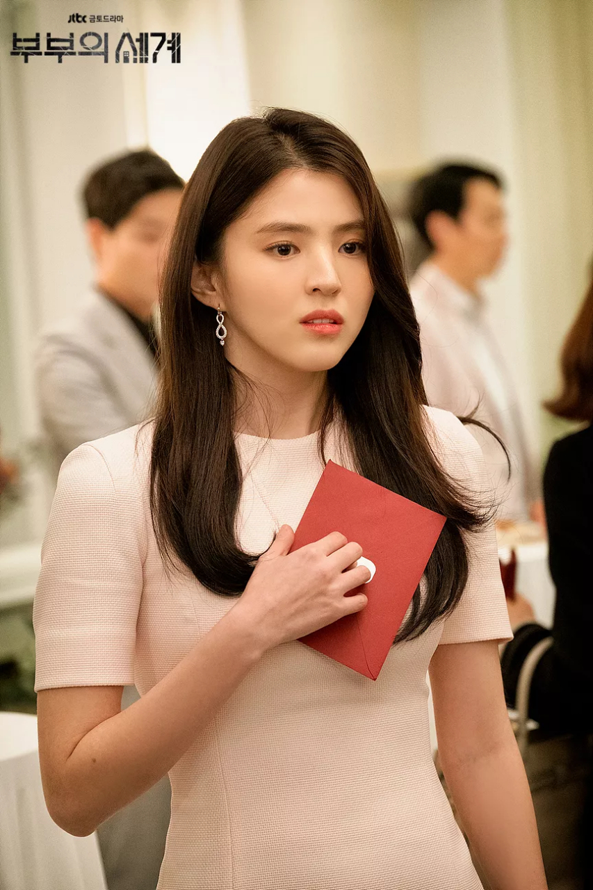 《夫妻的世界》里最美的小三韩素希.
