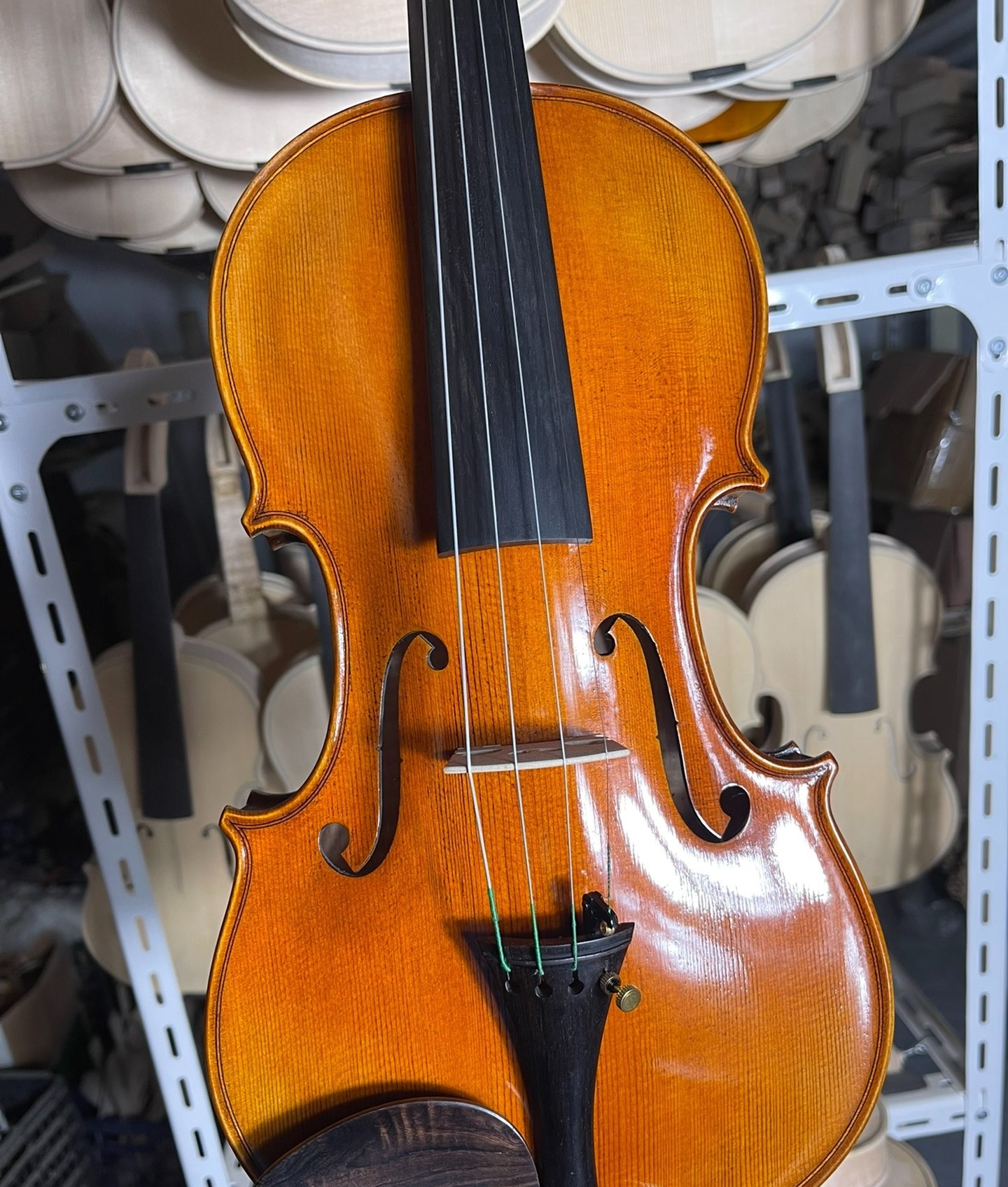 小提琴(4/4),个人工作室手工制作八年自然风干整板四川枫木背板,侧板