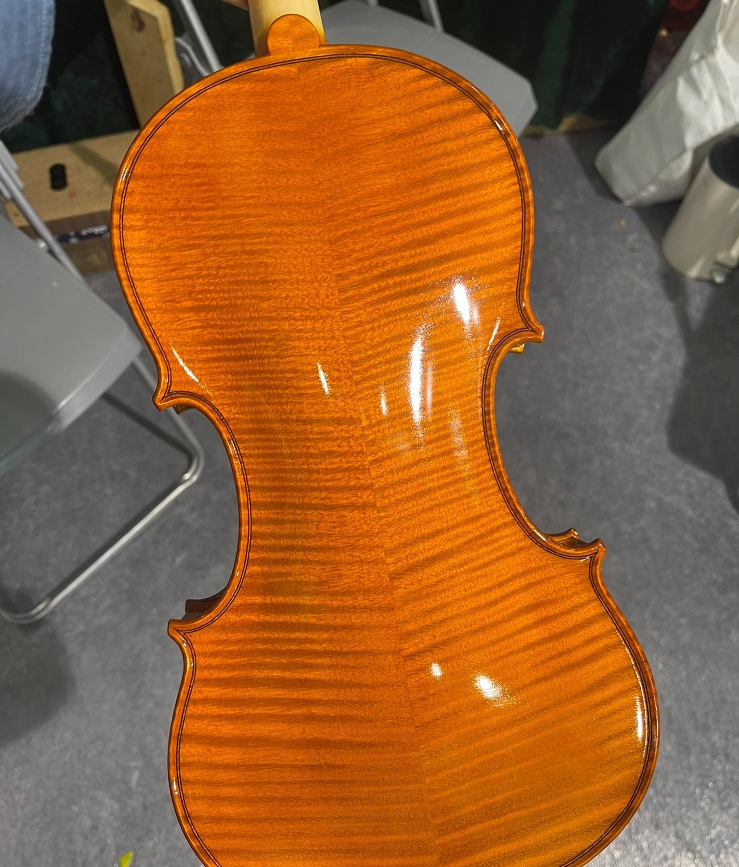 小提琴(4/4)纯手工个人工作室制作,1743瓜式欧料背板,侧板,琴头,瑞士