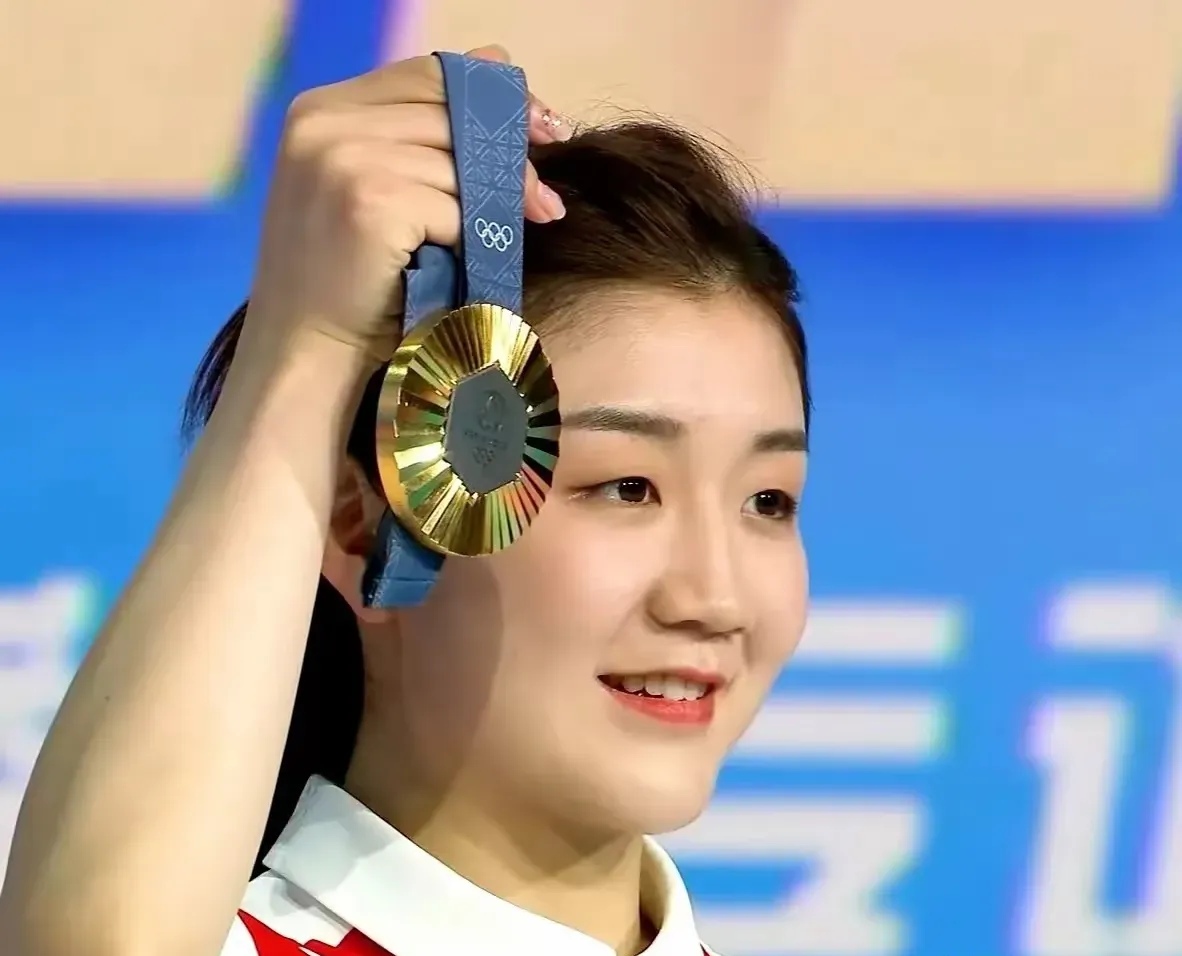 包含史上最年轻夺冠“射手王”崭露头角的词条