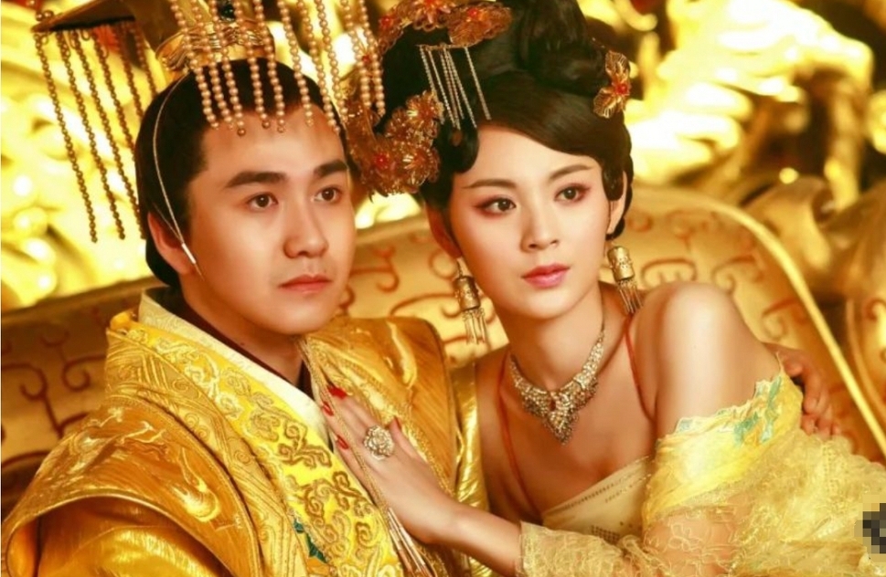 庆余年北齐的皇上为什么是女的