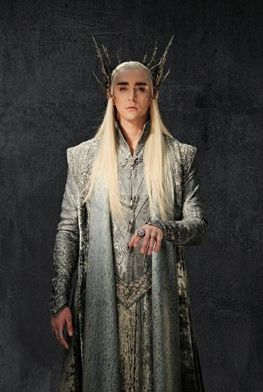 李佩斯饰演的精灵王瑟兰迪尔真的是美绝了 霍比特人三部曲李佩斯出场