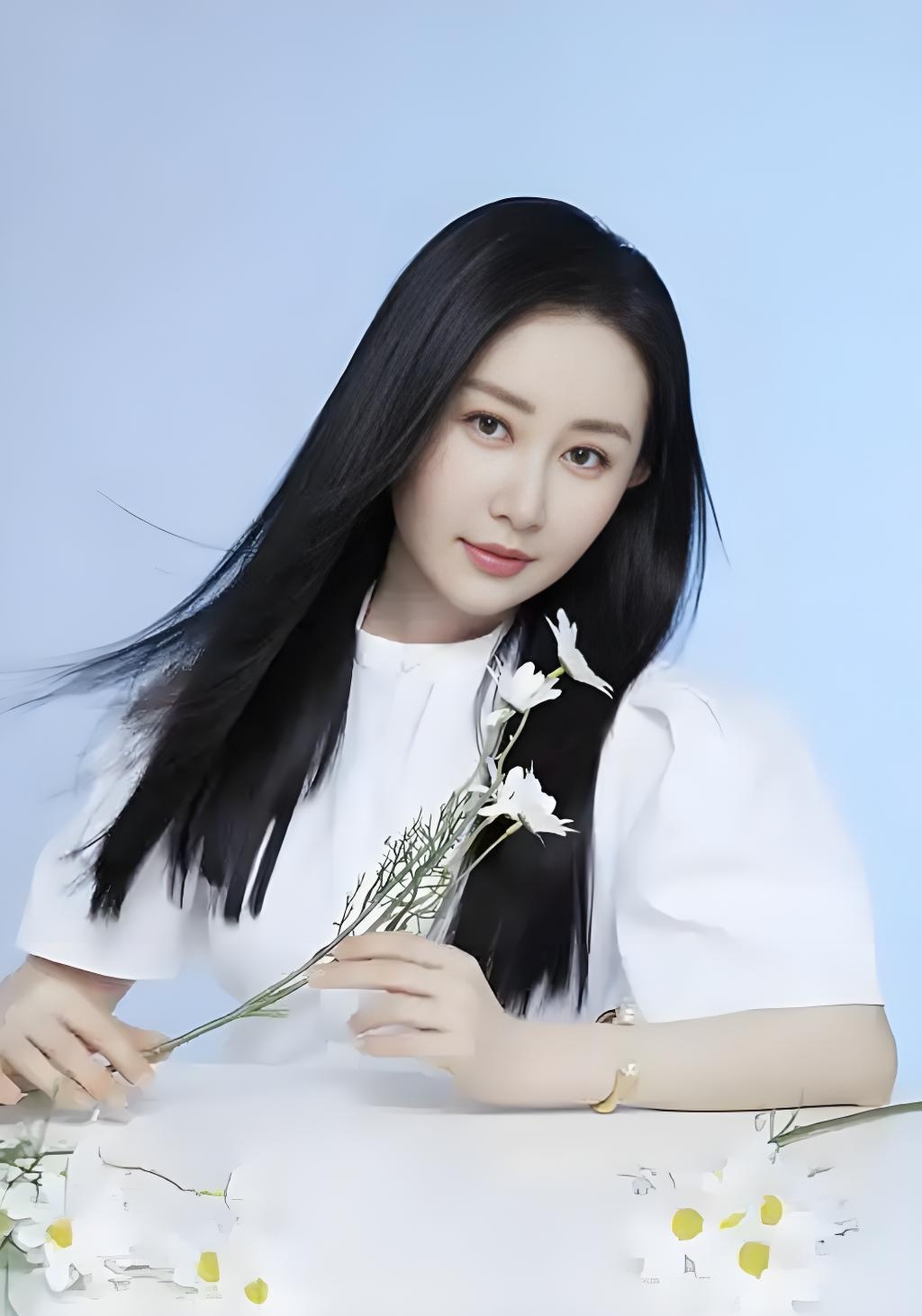 舒畅的美是不与浮世争喧嚣的清醒